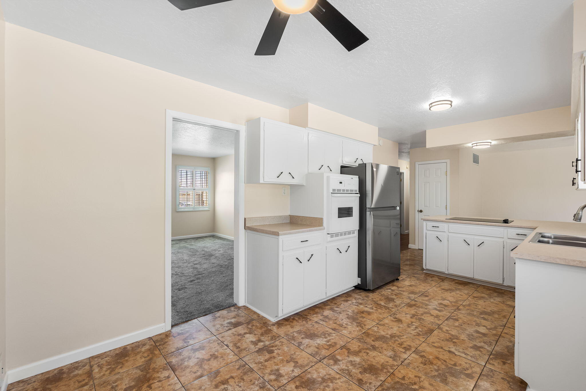 3808 General Bradley Street NE
