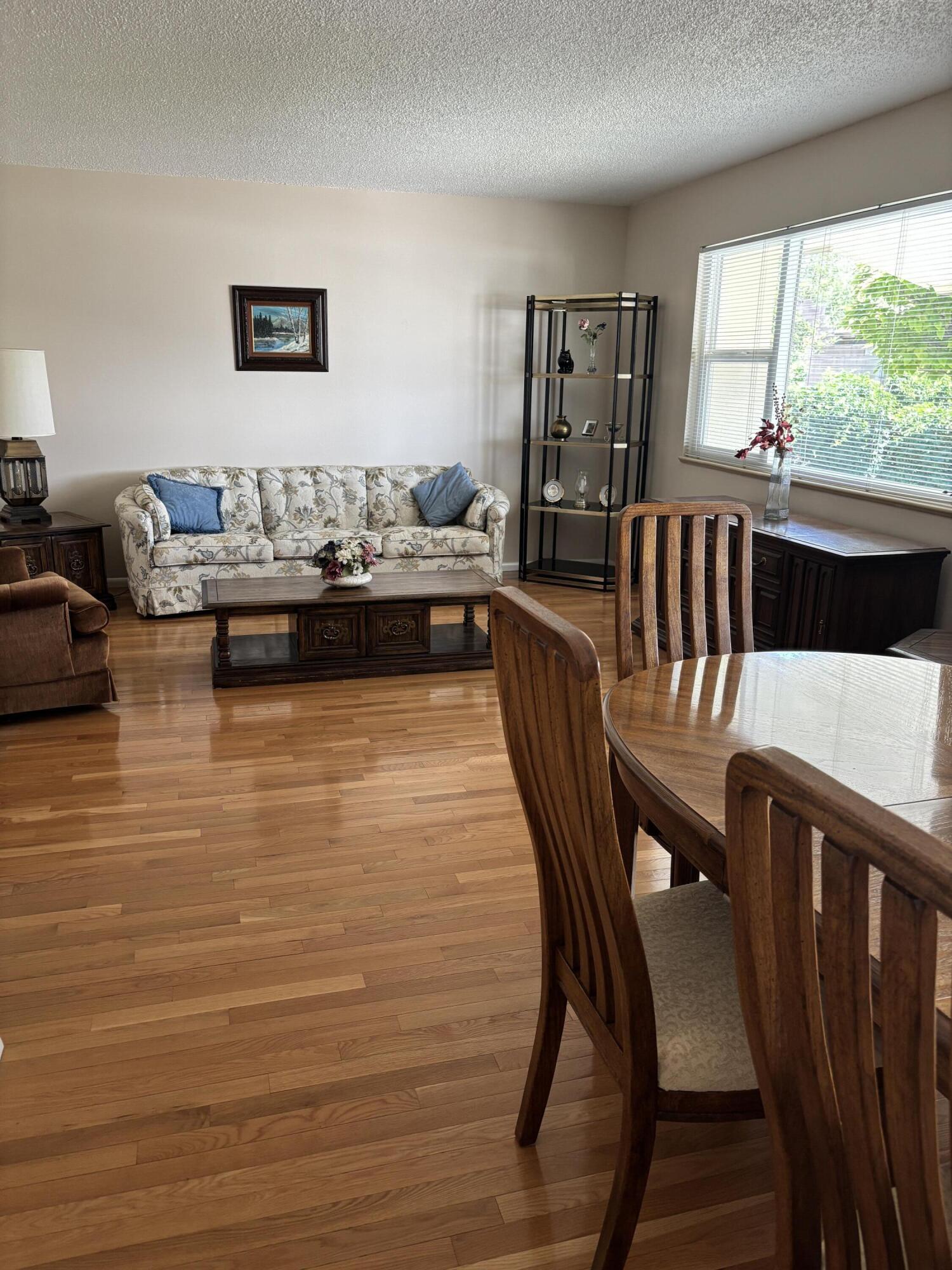 13012 Blackstone Road NE