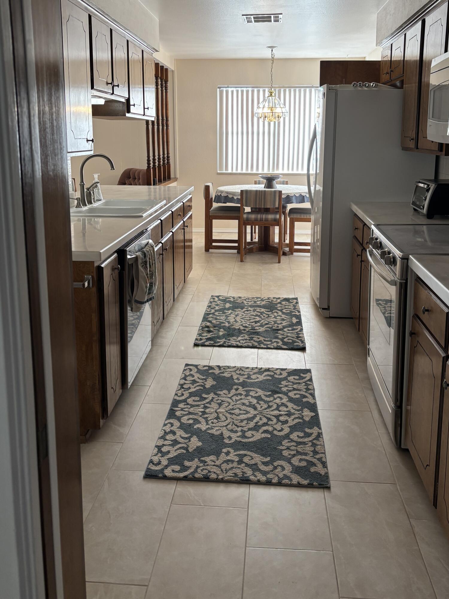 13012 Blackstone Road NE