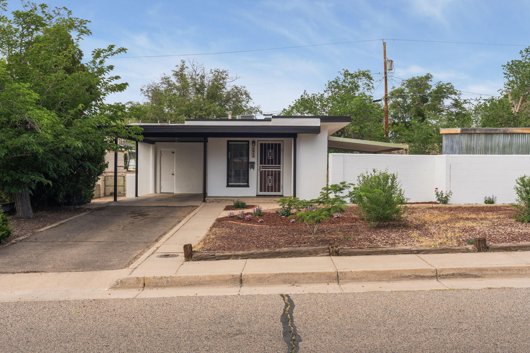 2913 San Joaquin Avenue SE