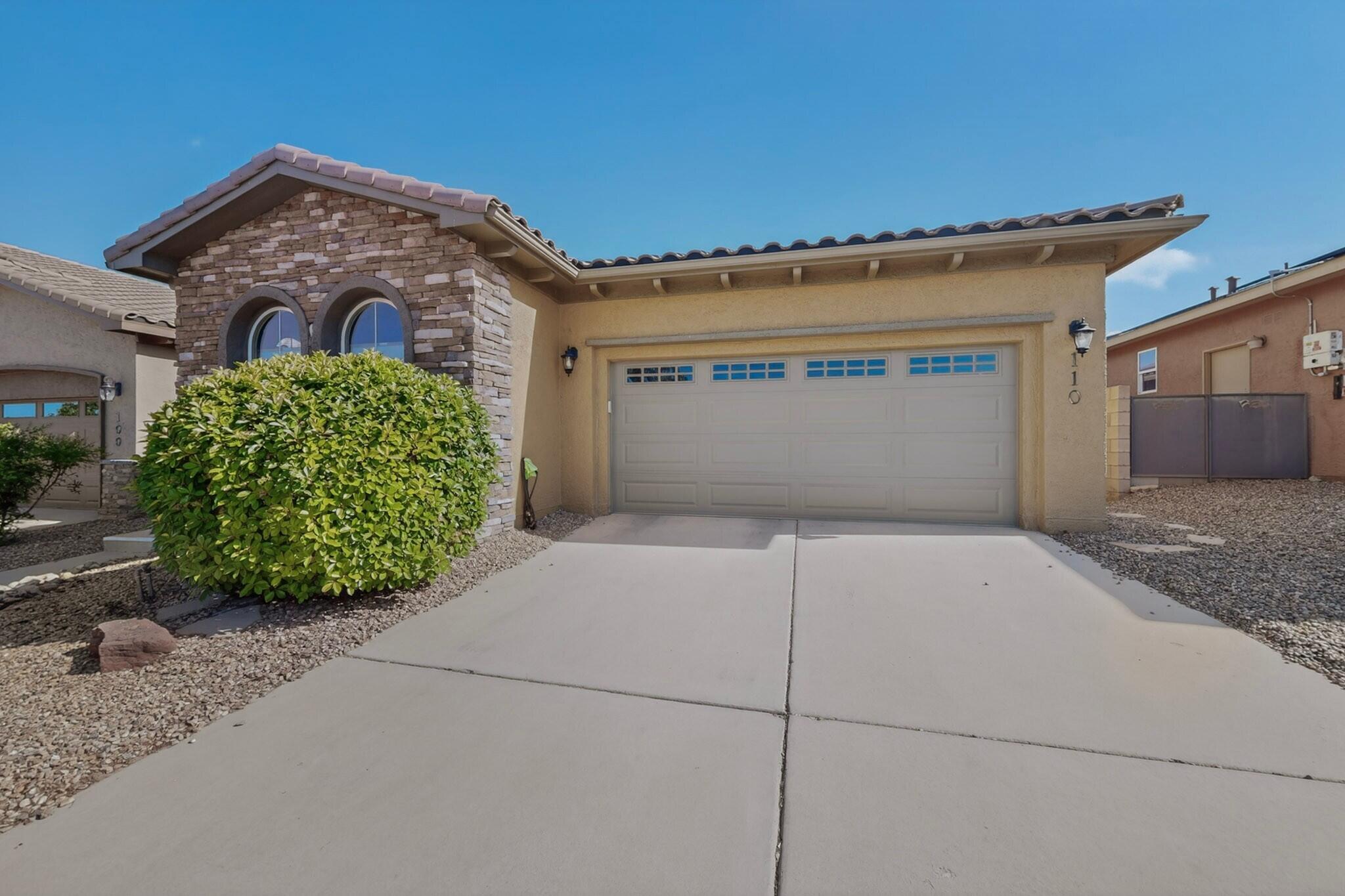 110 Zuni River Circle SW