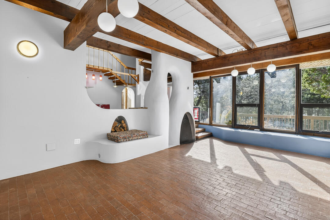 52 Forest Park Road