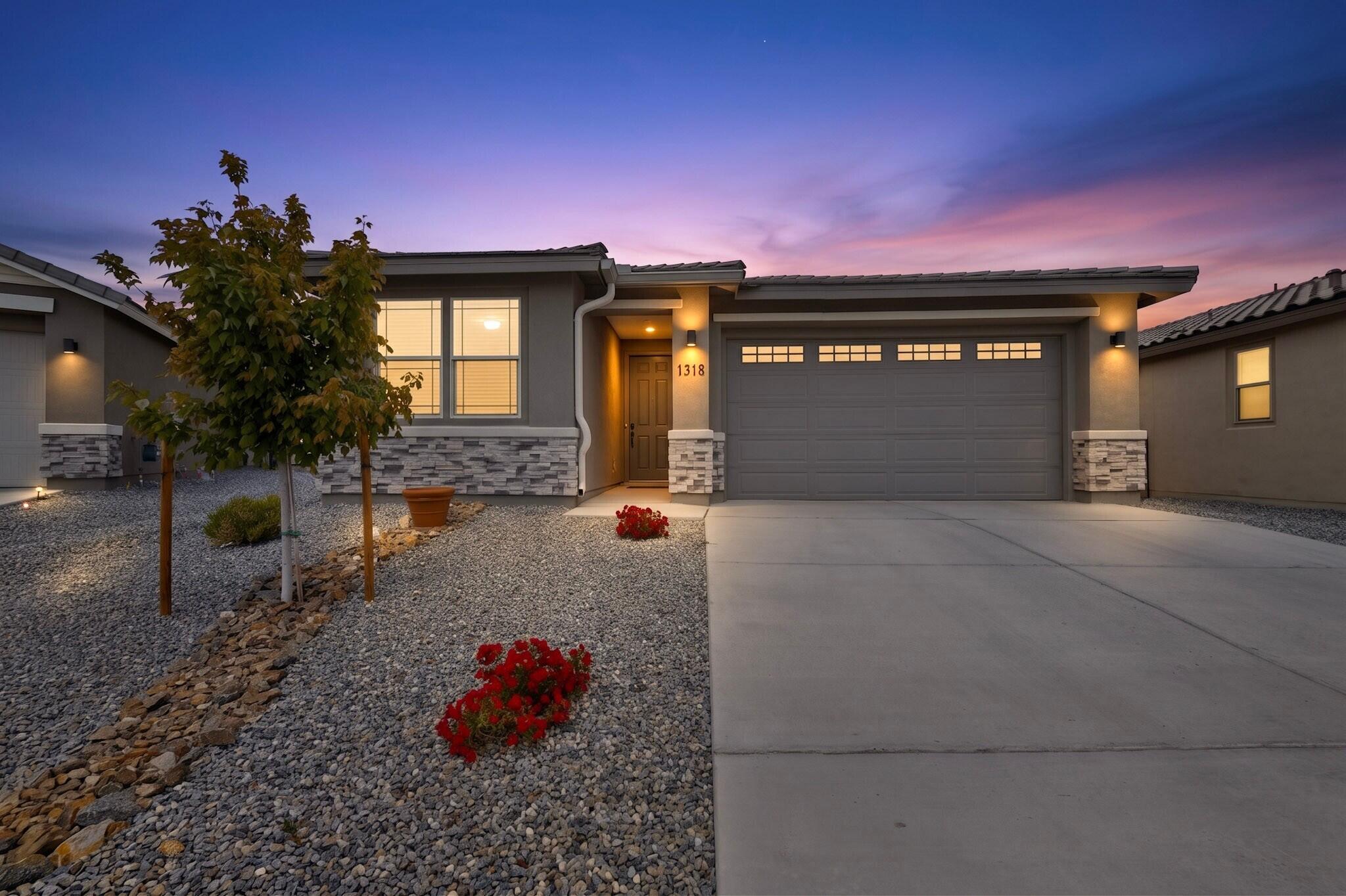 1318 Vallecito Court NW