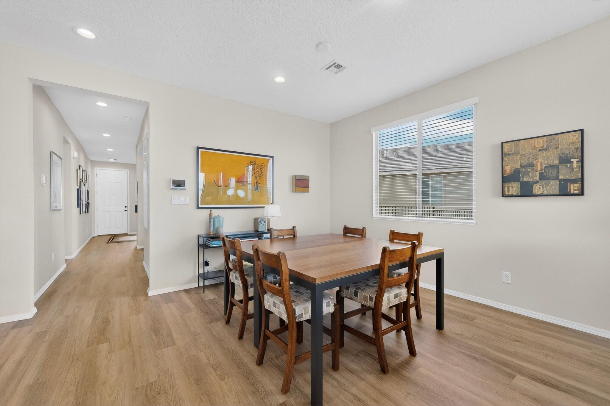 1318 Vallecito Court NW