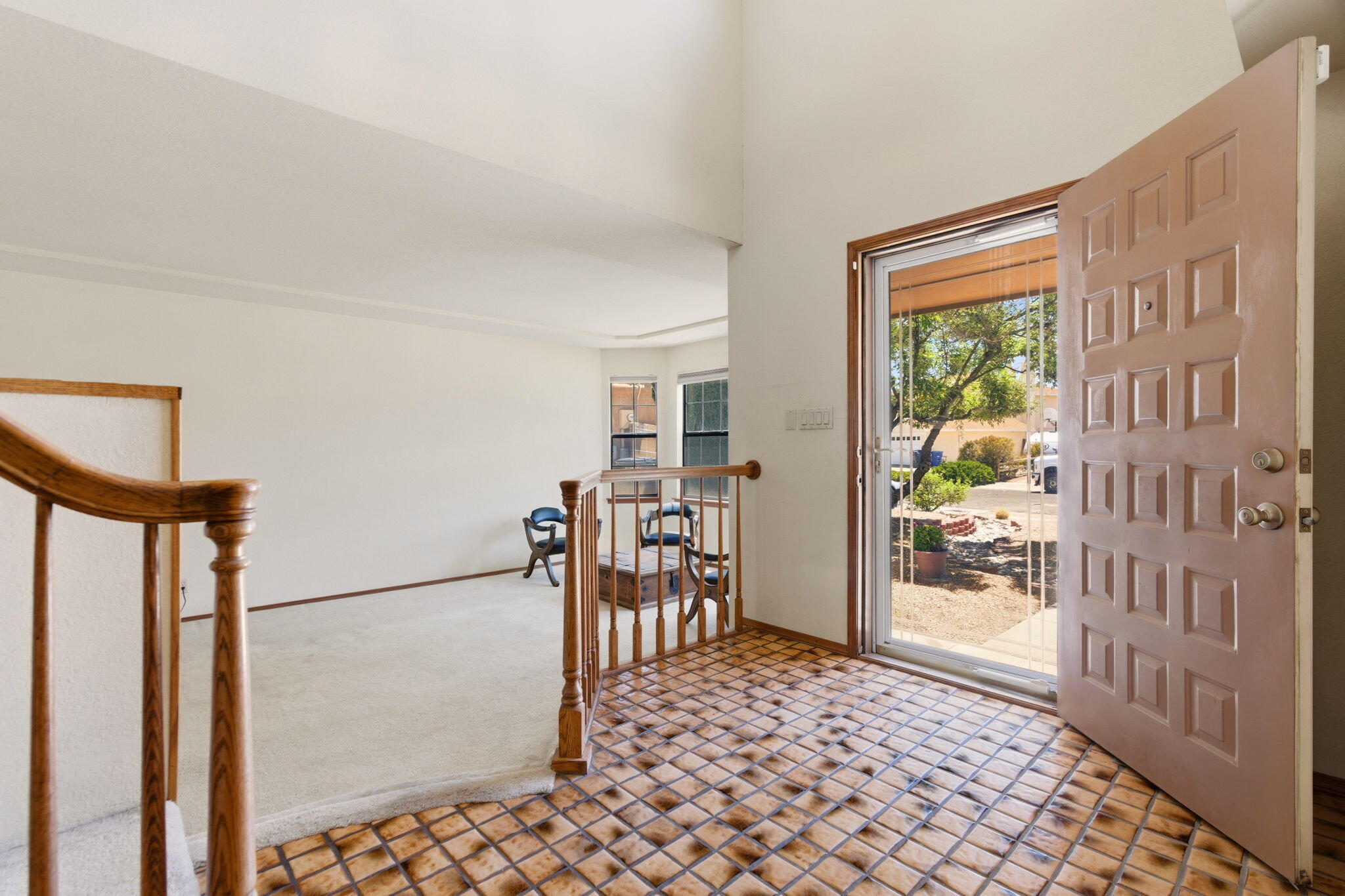 6009 Azuelo Avenue NW