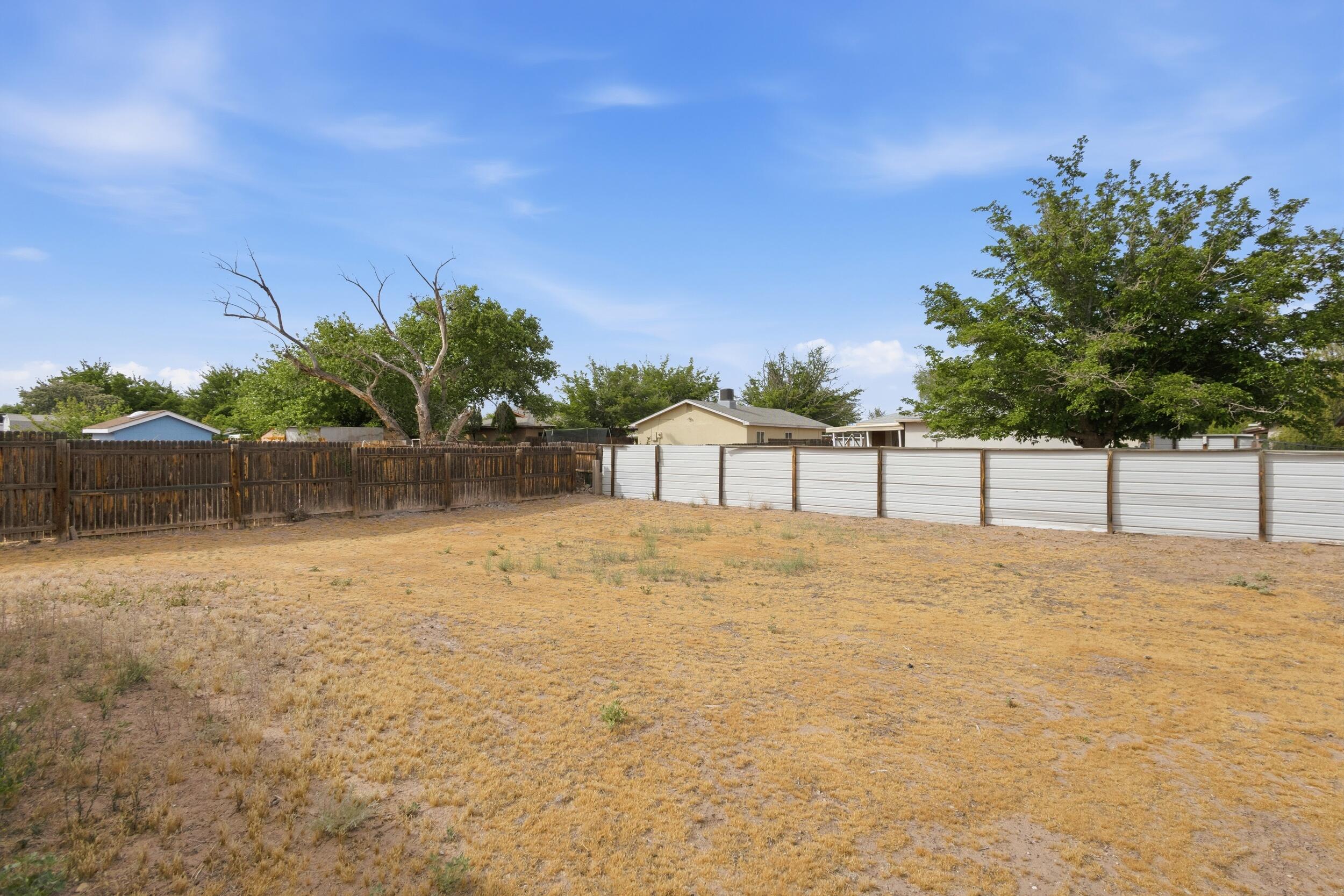 1136 Pinon Court SE