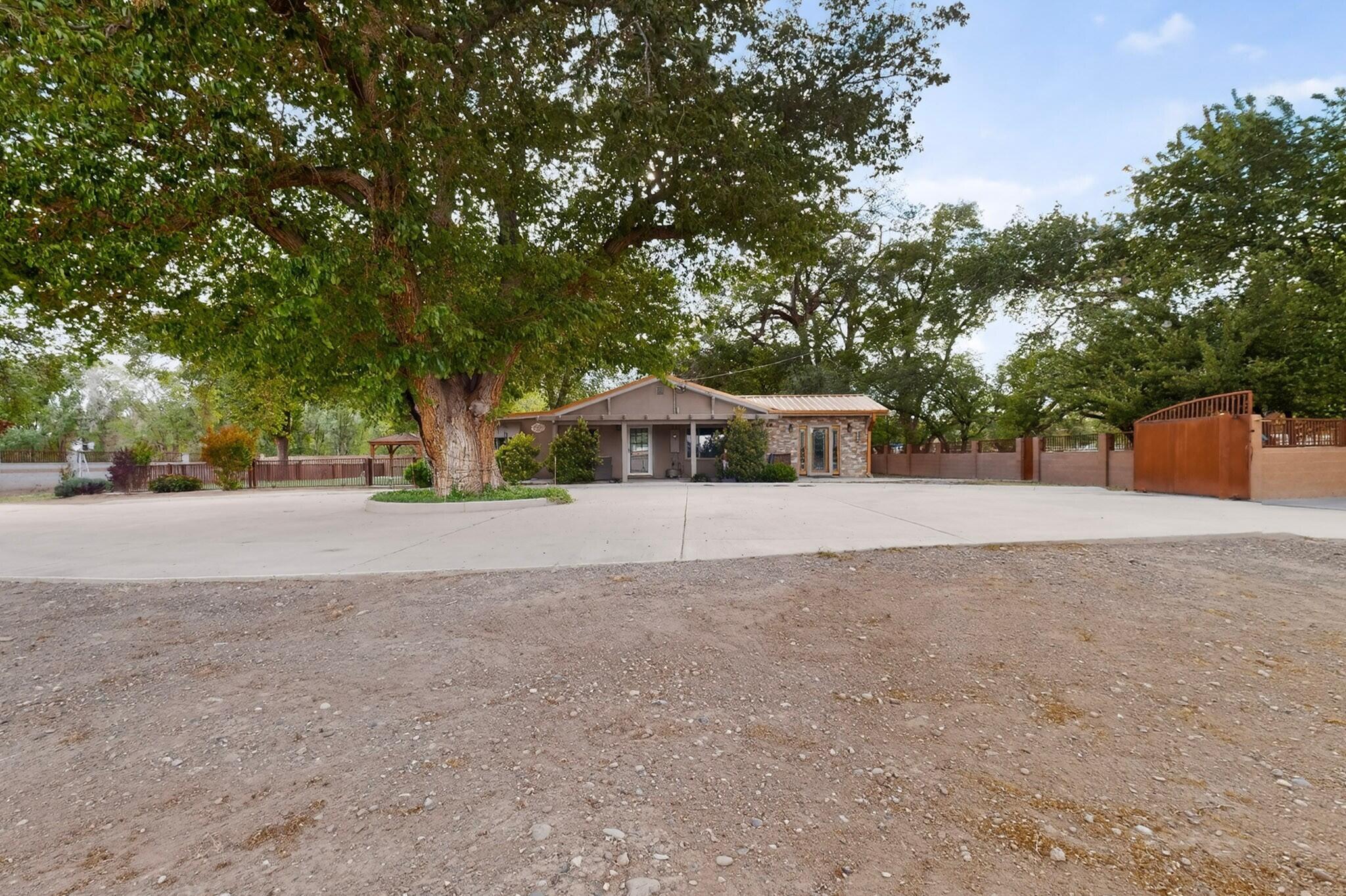 330 Clark Road SW