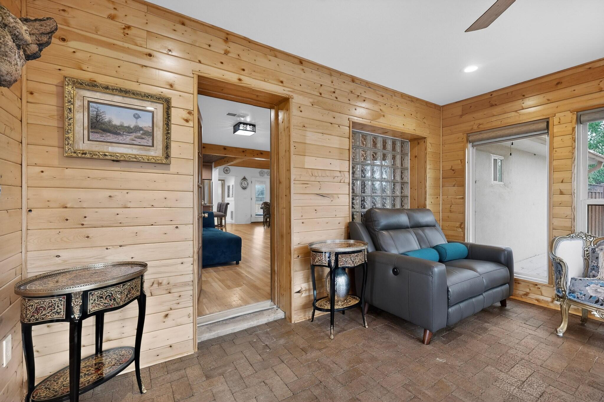 330 Clark Road SW
