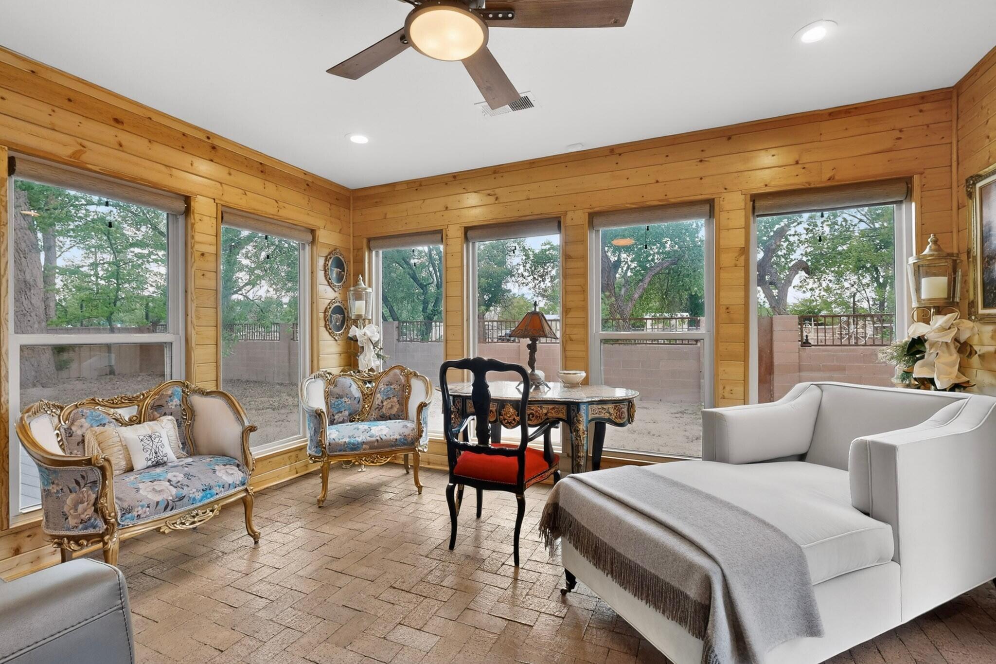330 Clark Road SW