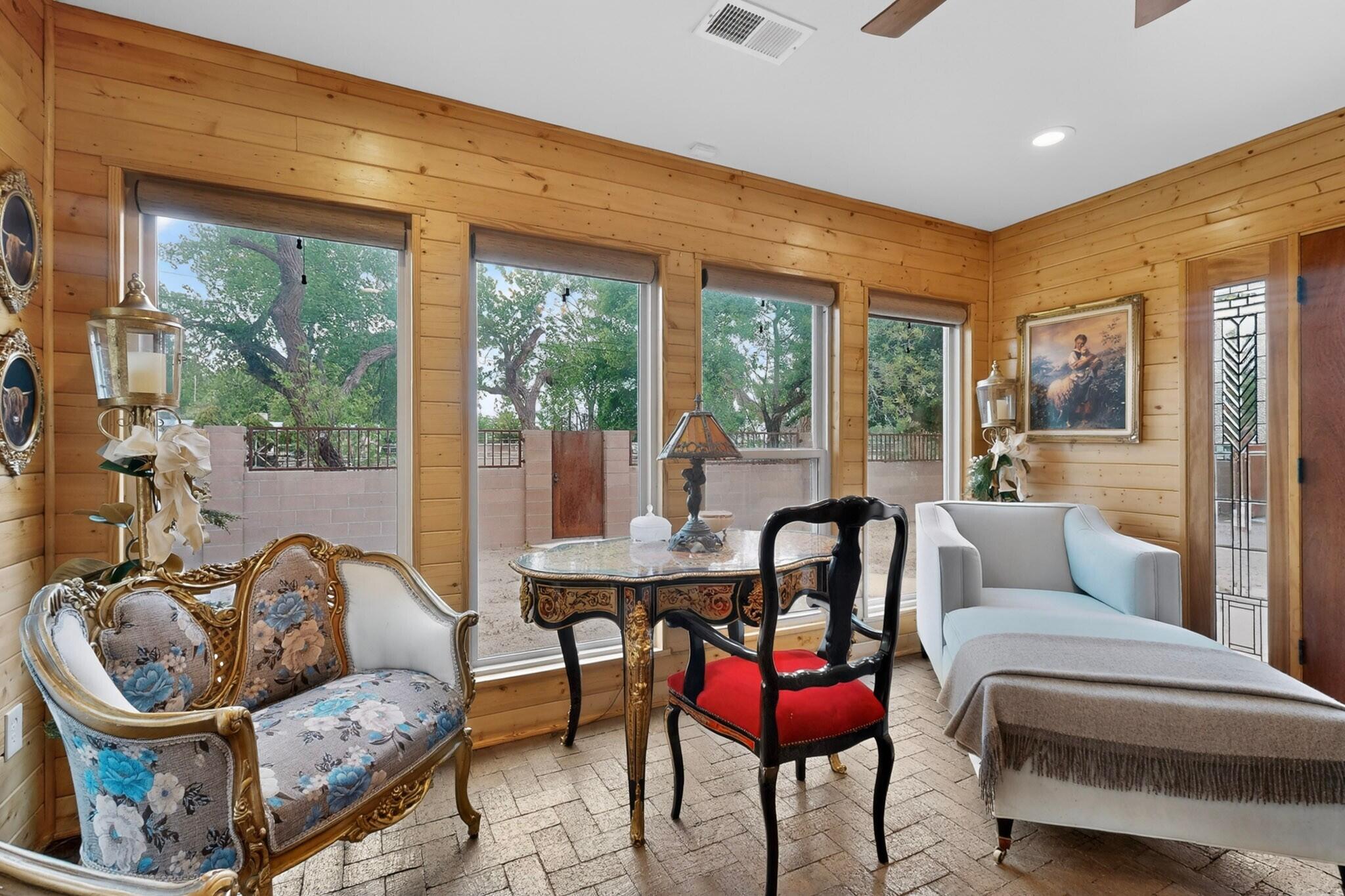 330 Clark Road SW