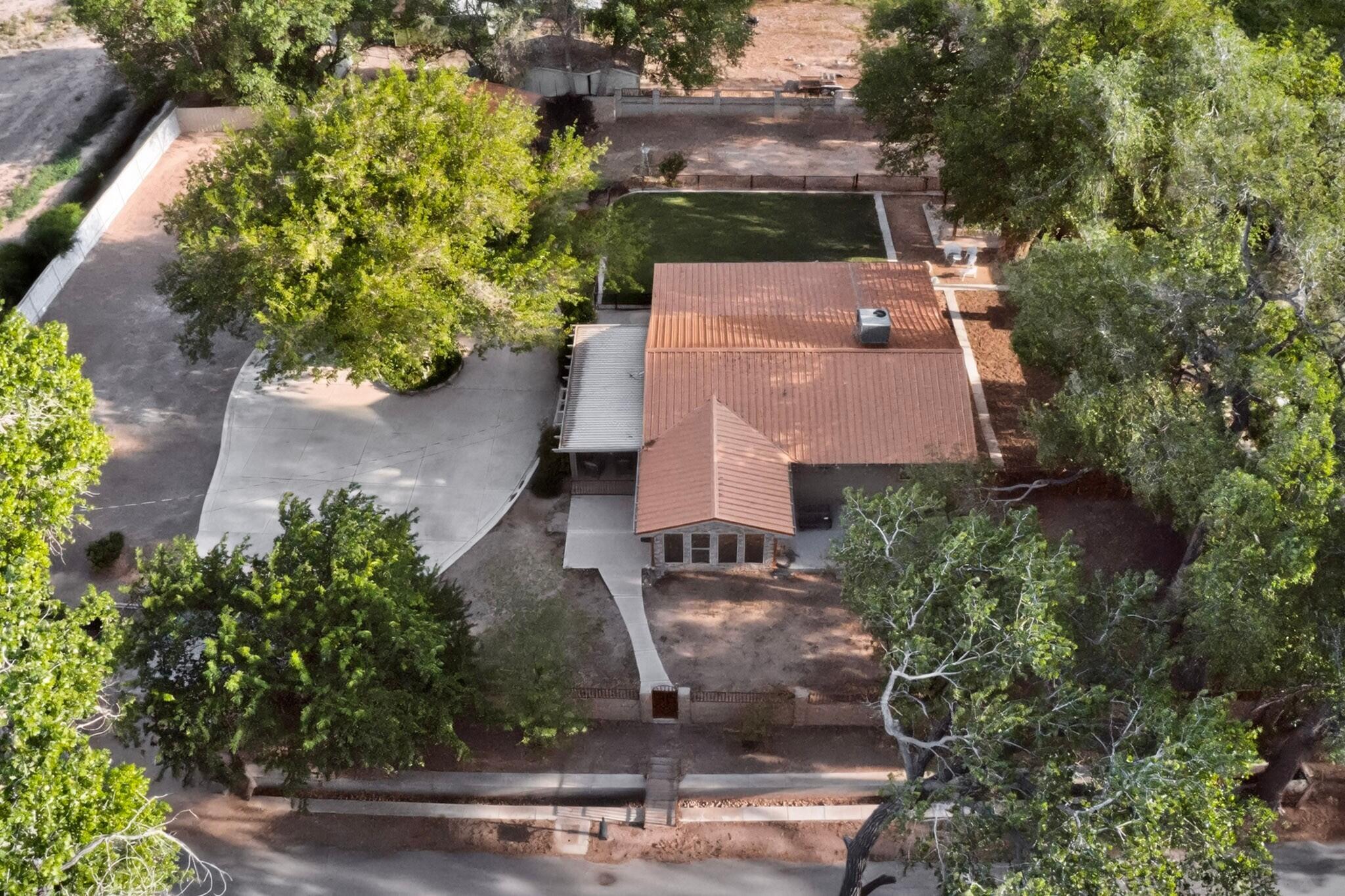 330 Clark Road SW