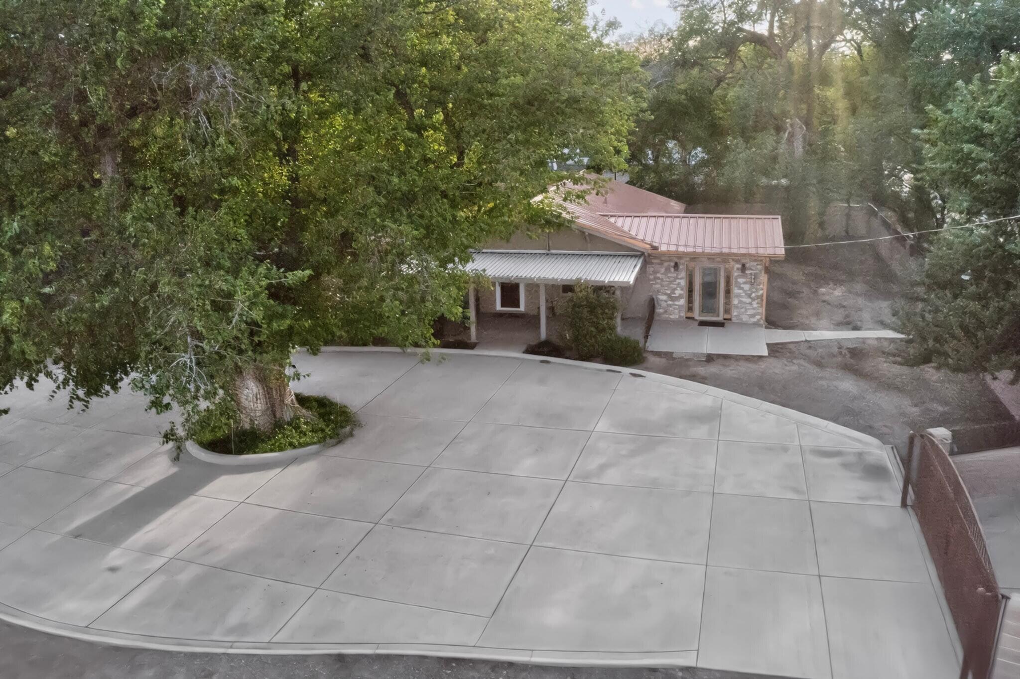 330 Clark Road SW