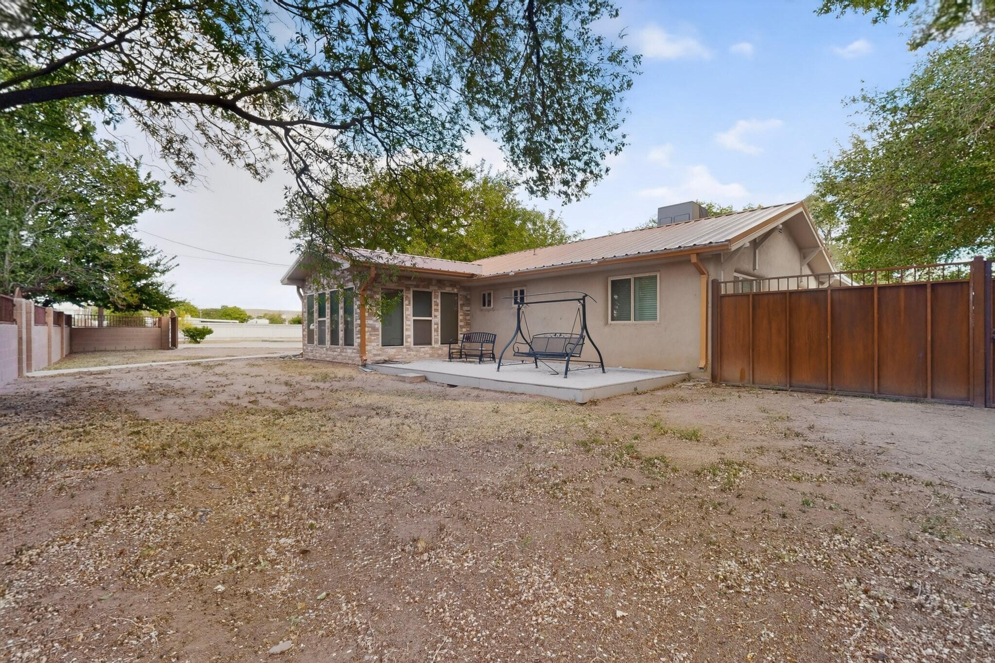 330 Clark Road SW