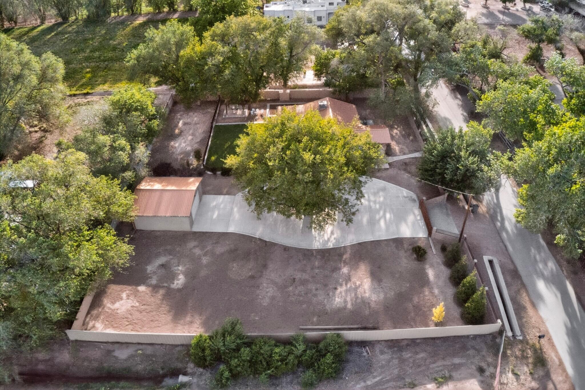 330 Clark Road SW