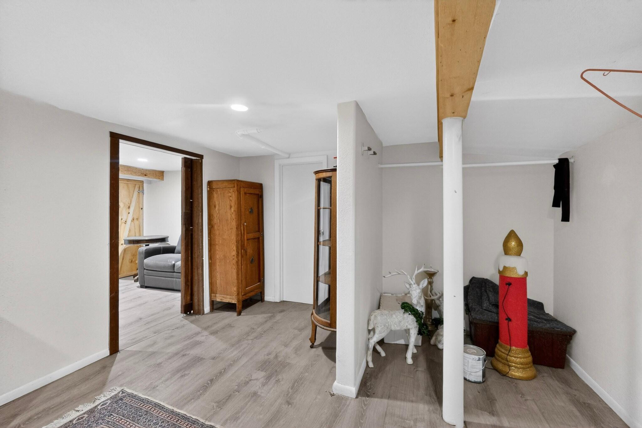 330 Clark Road SW