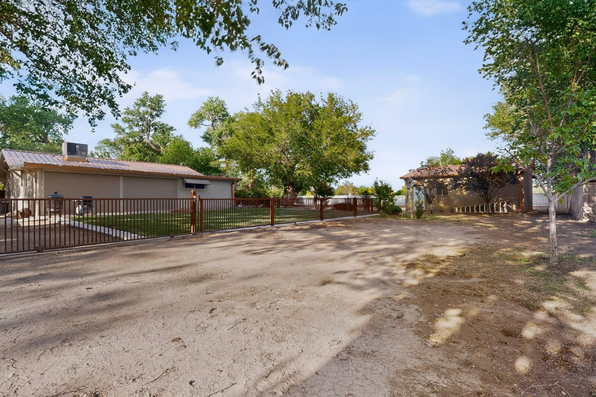 330 Clark Road SW