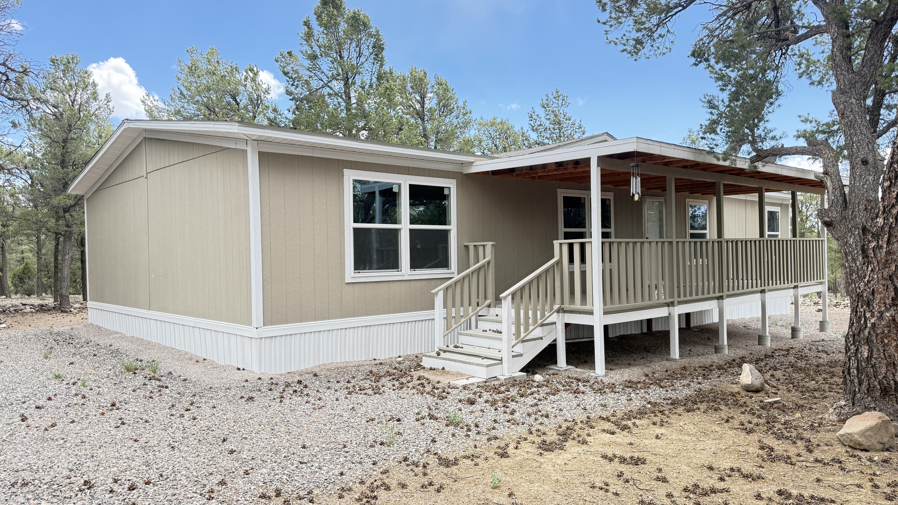 21 Branding Iron Road