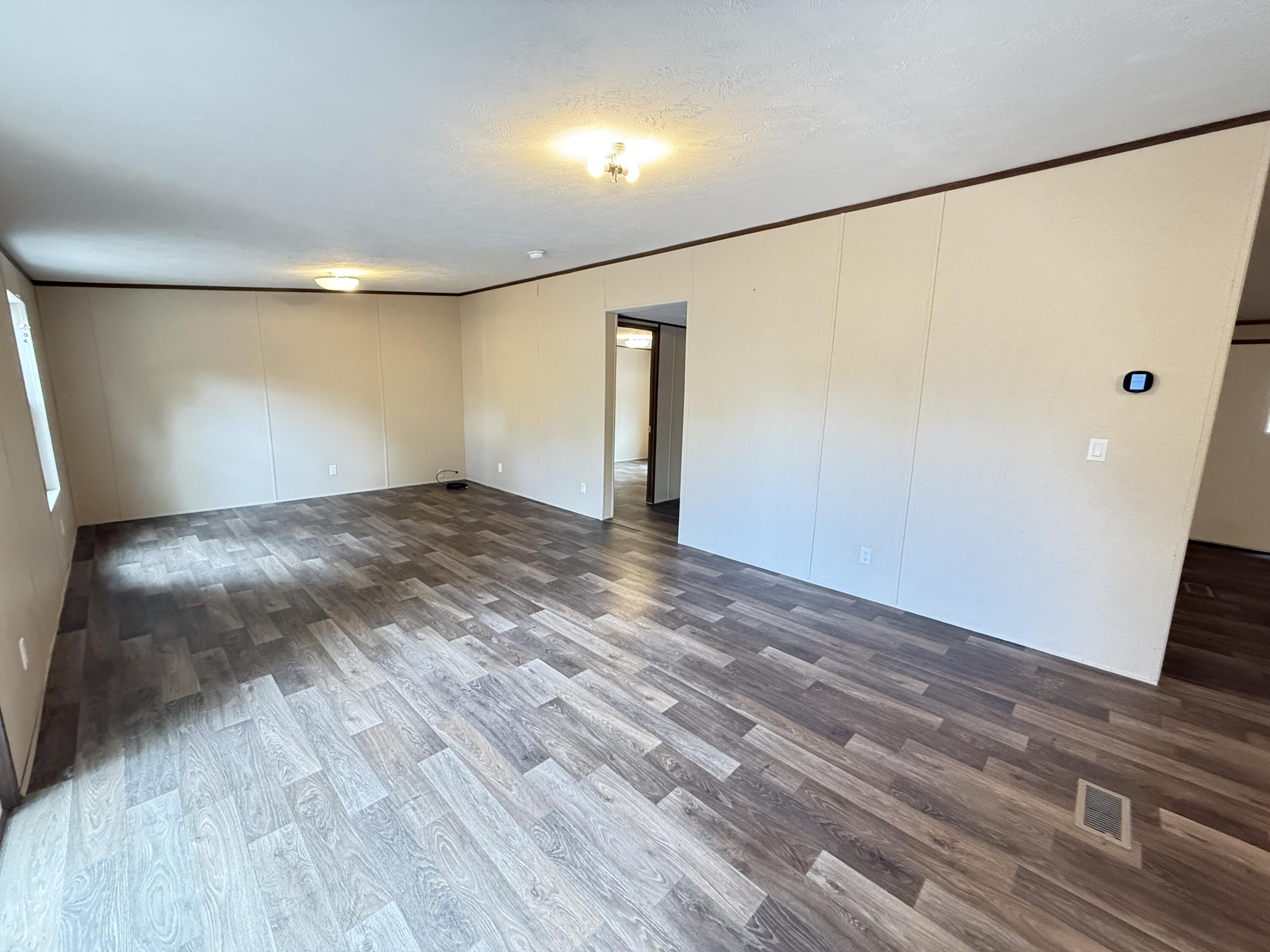 21 Branding Iron Road