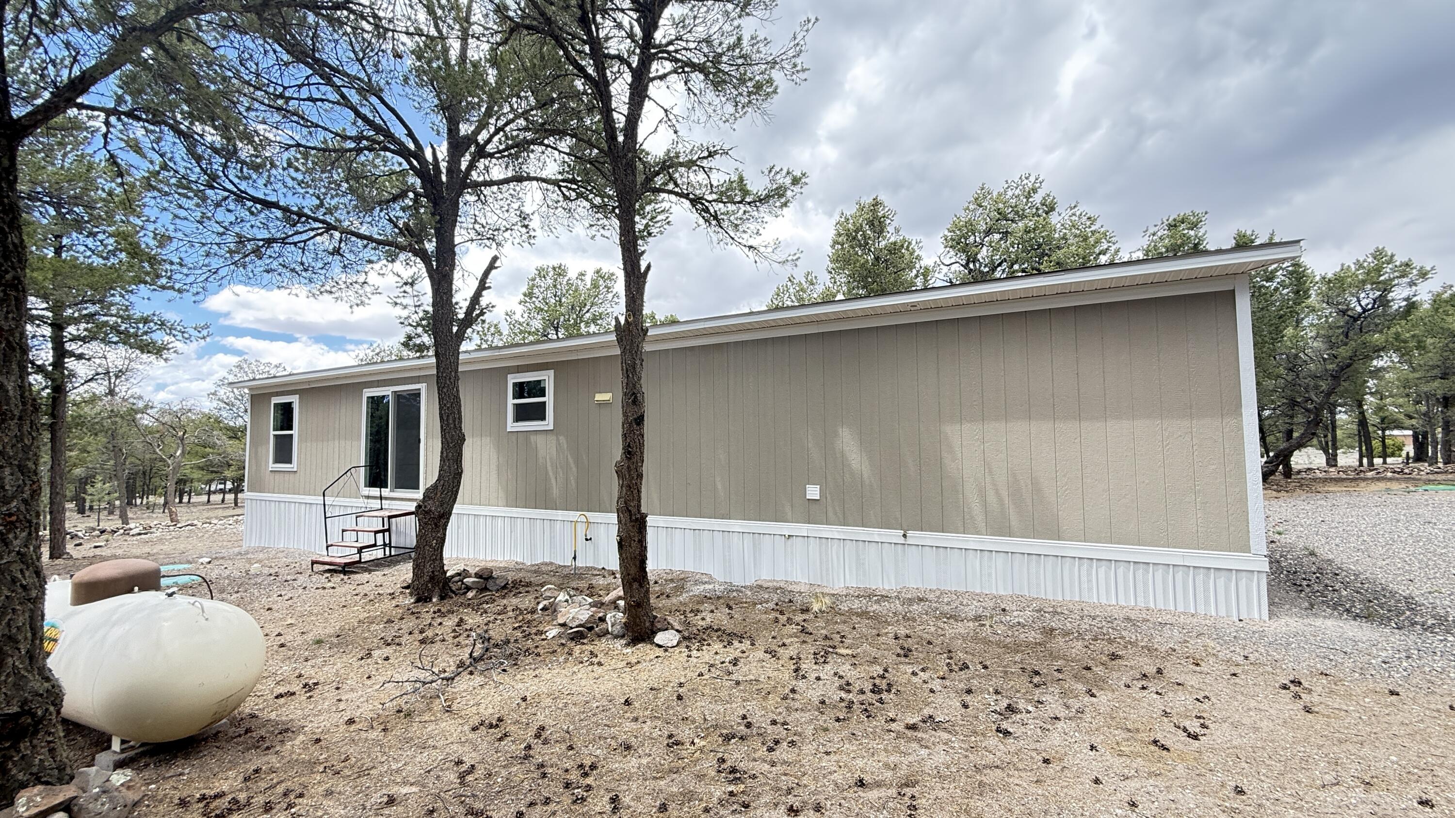 21 Branding Iron Road