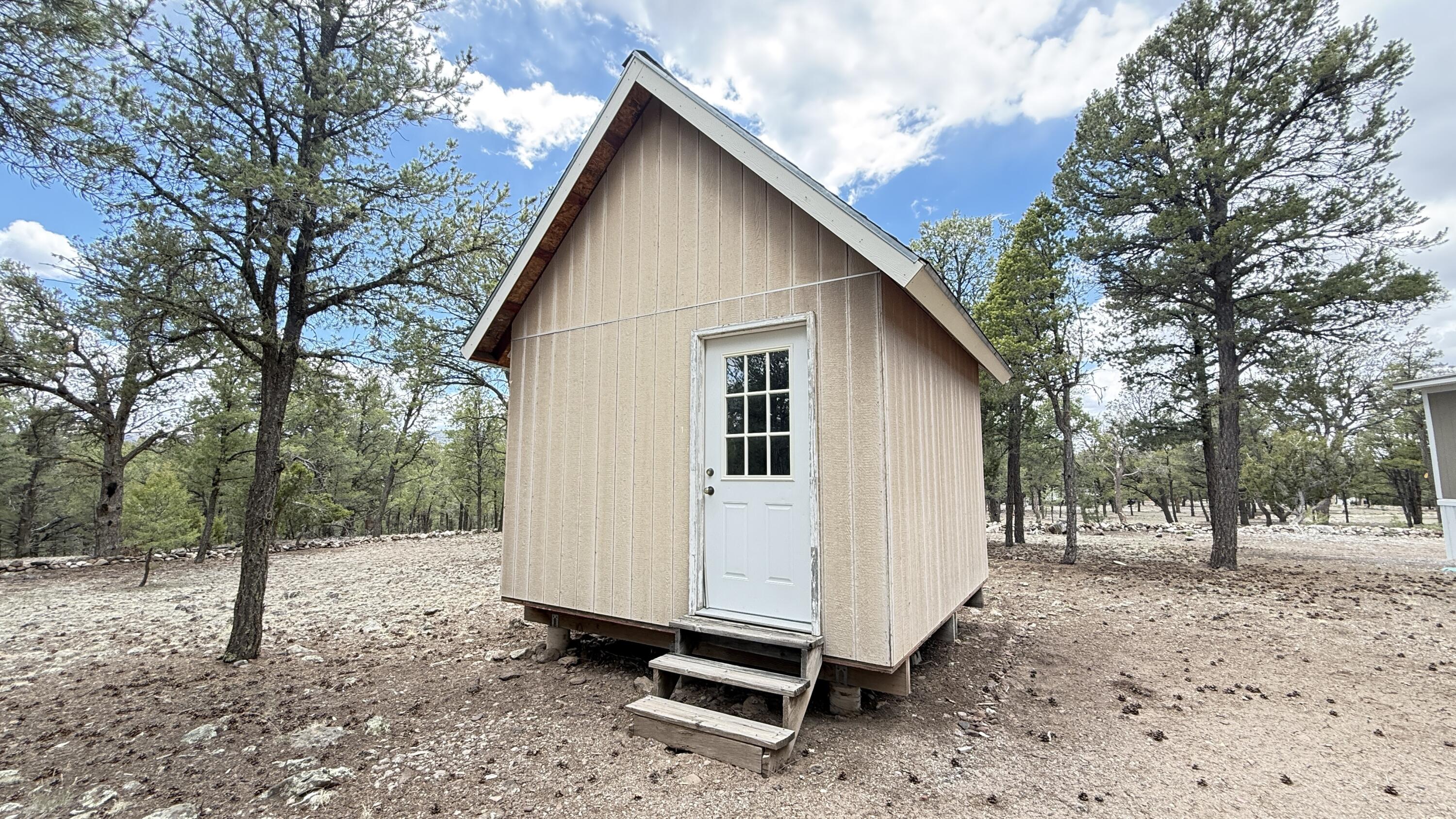 21 Branding Iron Road