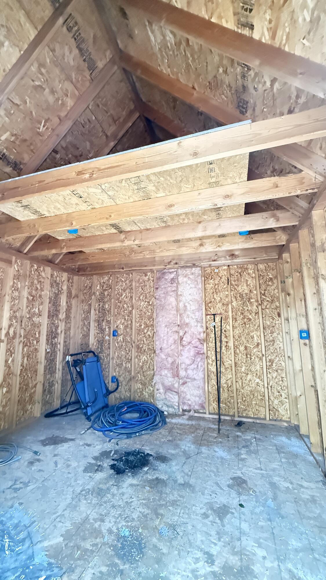 21 Branding Iron Road