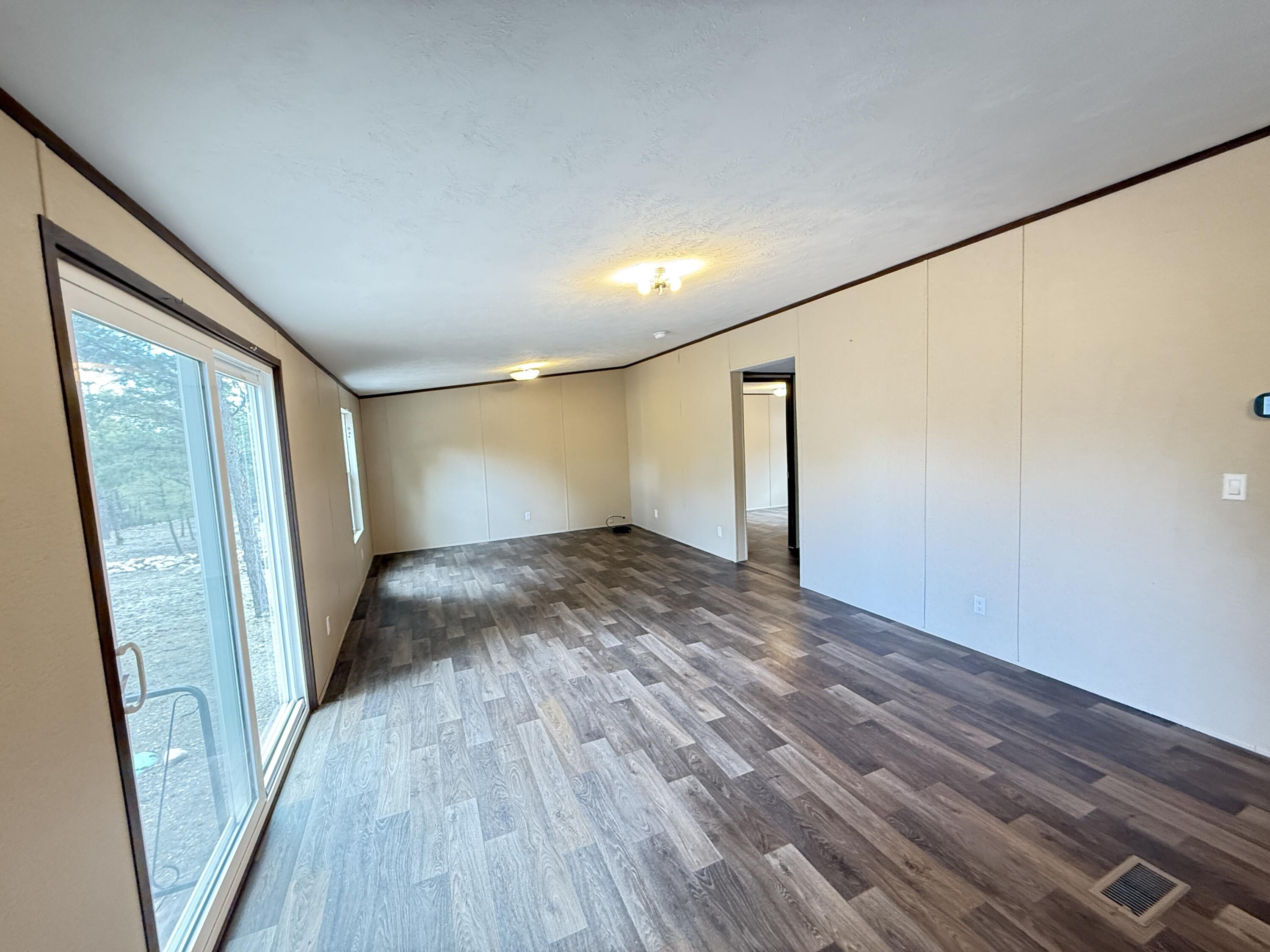 21 Branding Iron Road