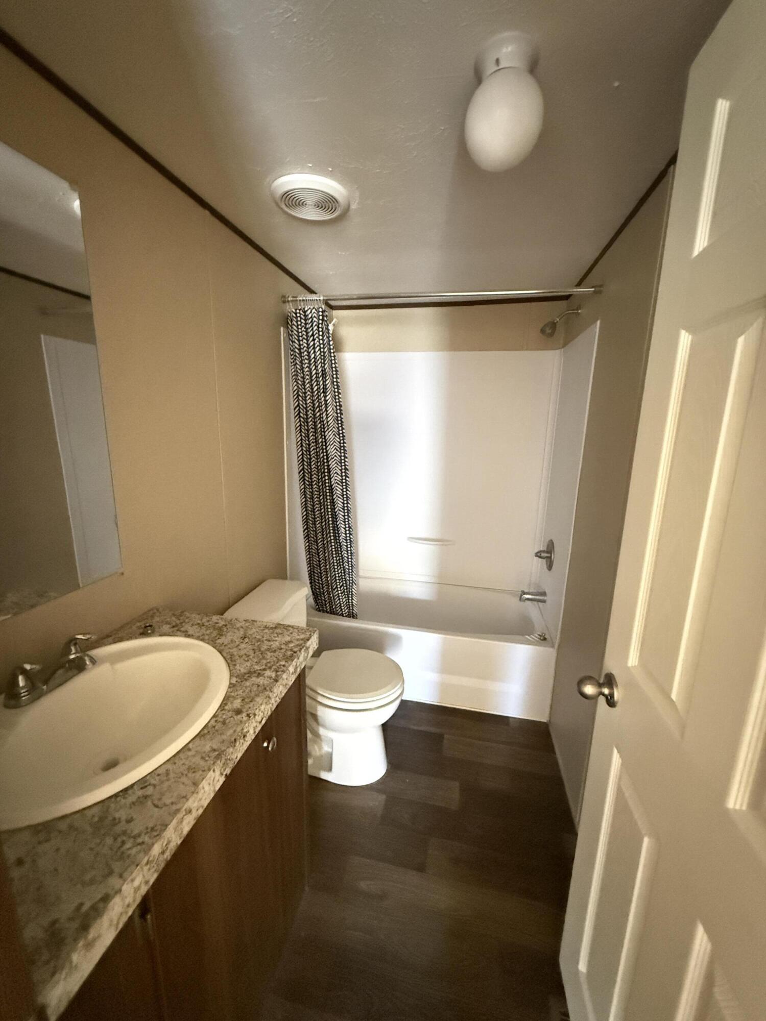 21 Branding Iron Road
