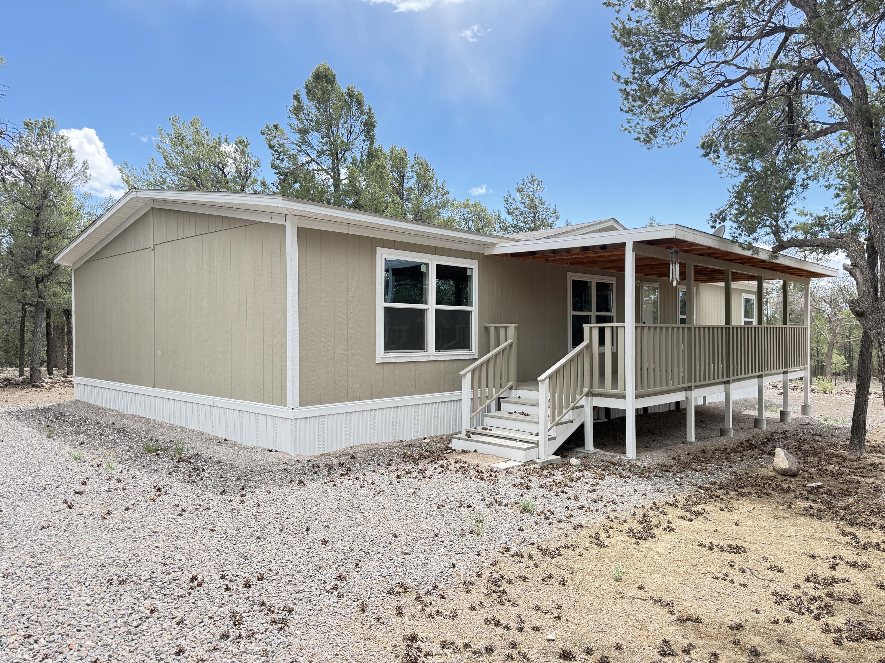 21 Branding Iron Road