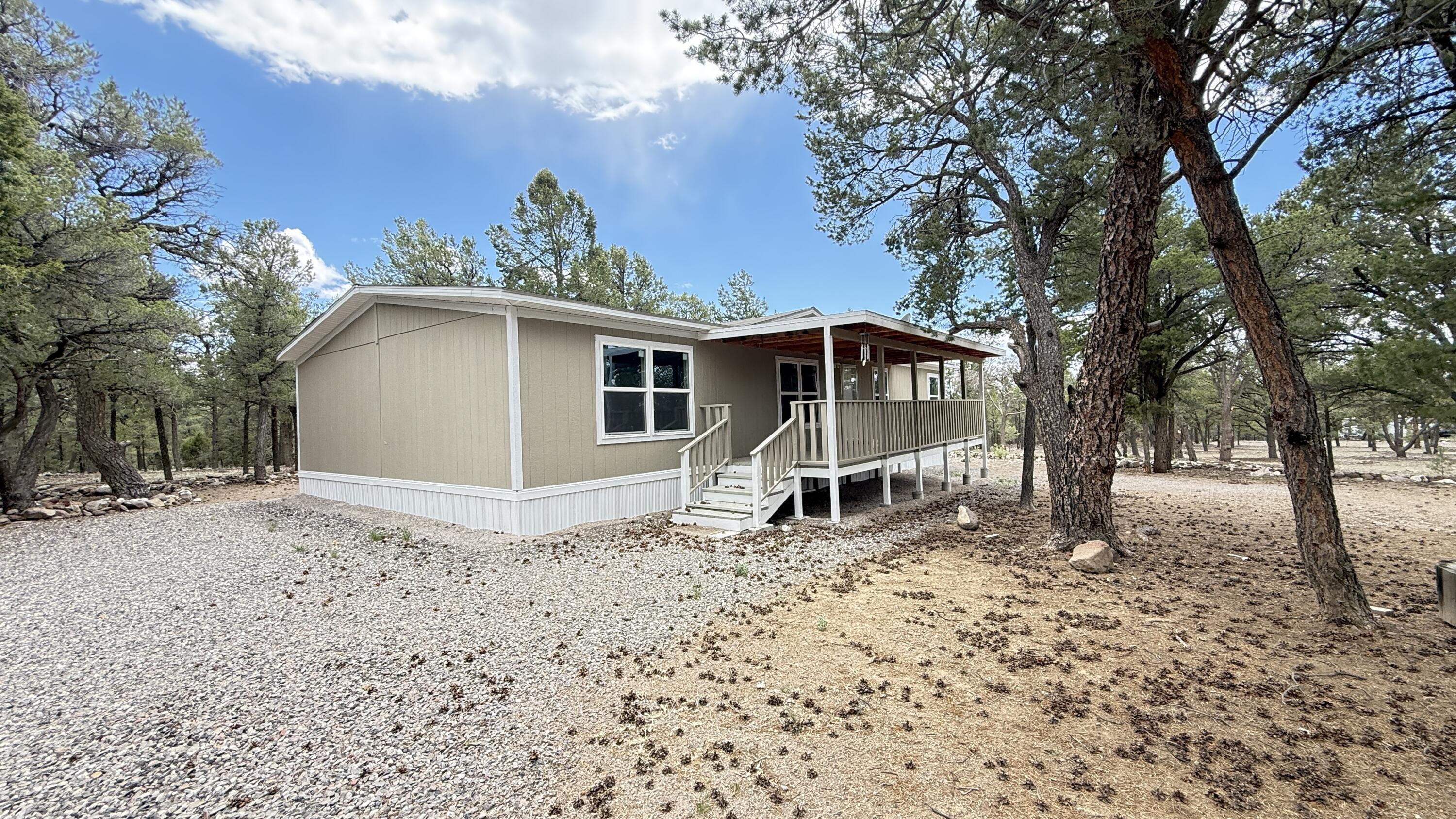 21 Branding Iron Road