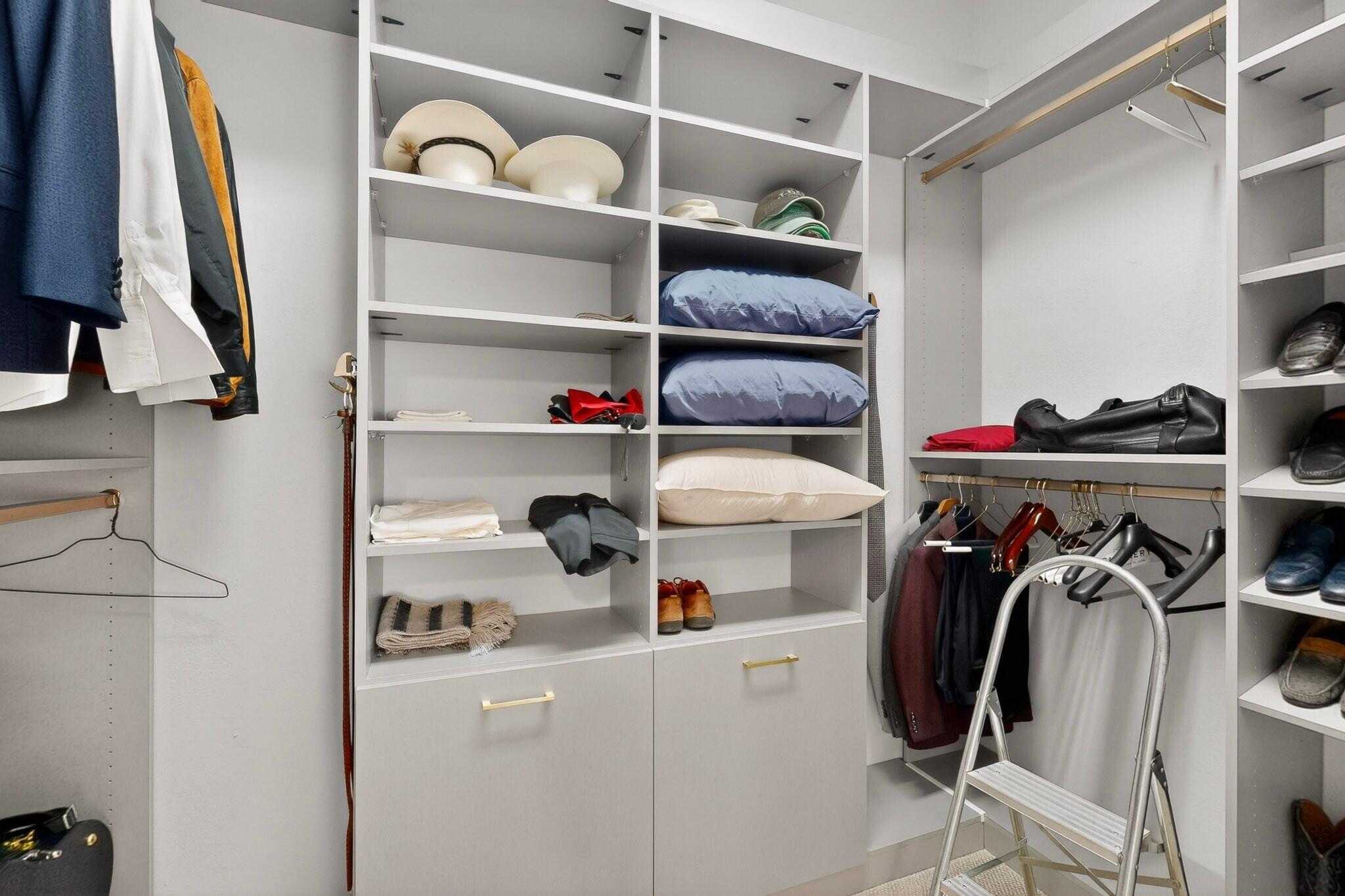 6609 Wentworth Court NE