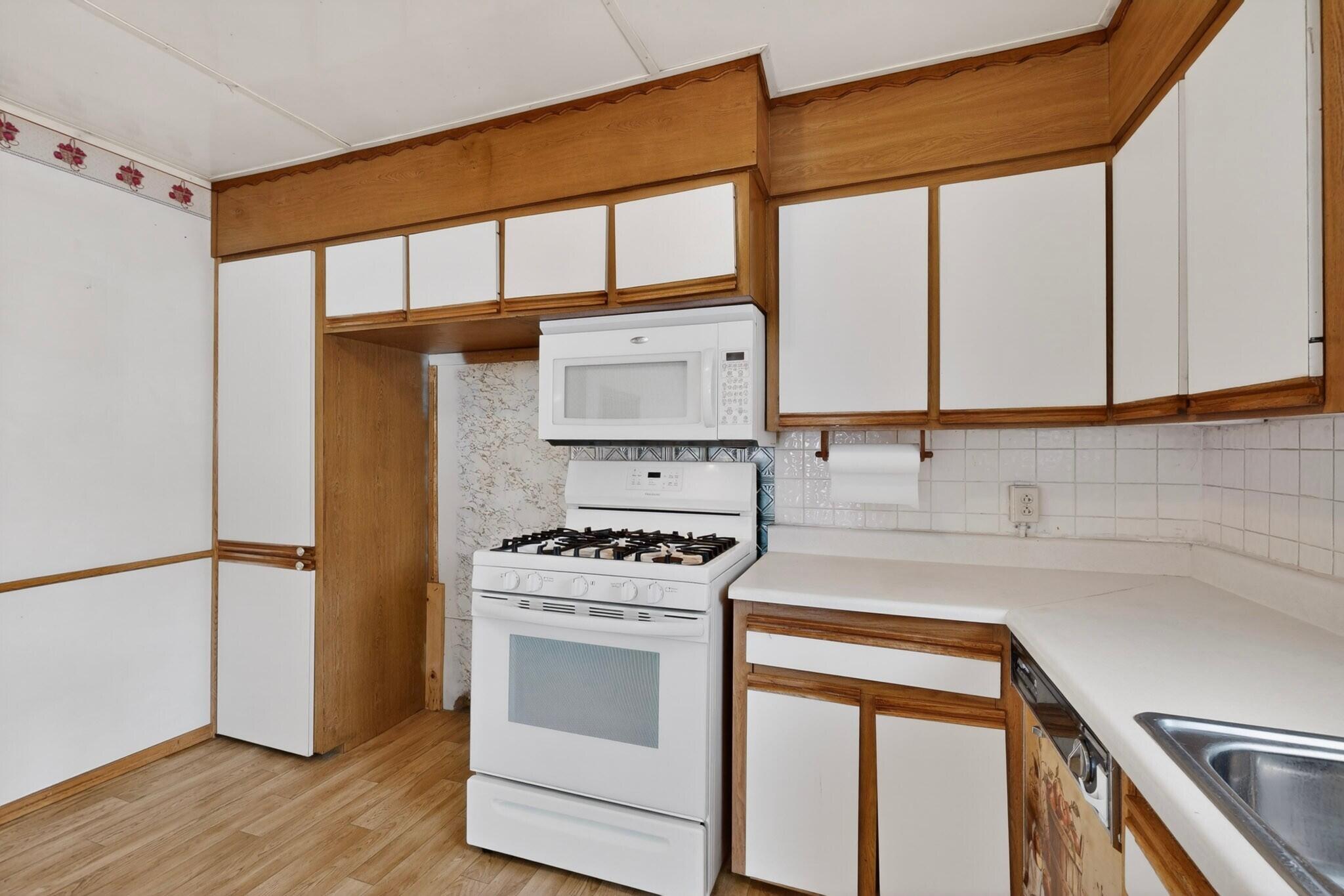 122 46th Street SW