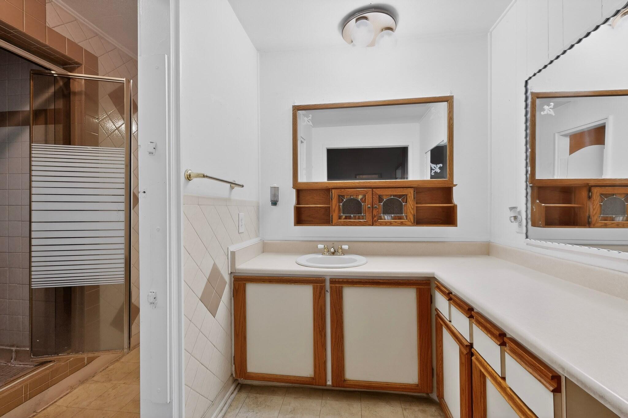 122 46th Street SW
