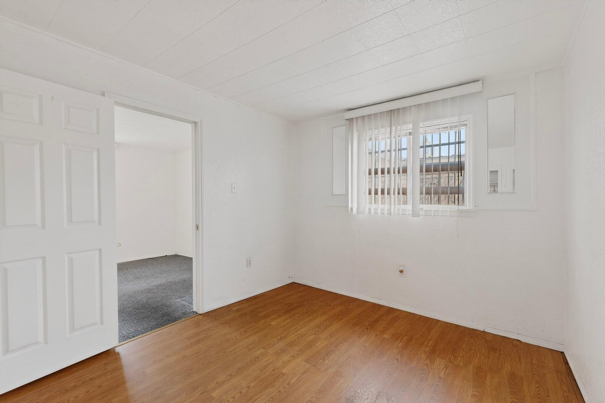 122 46th Street SW