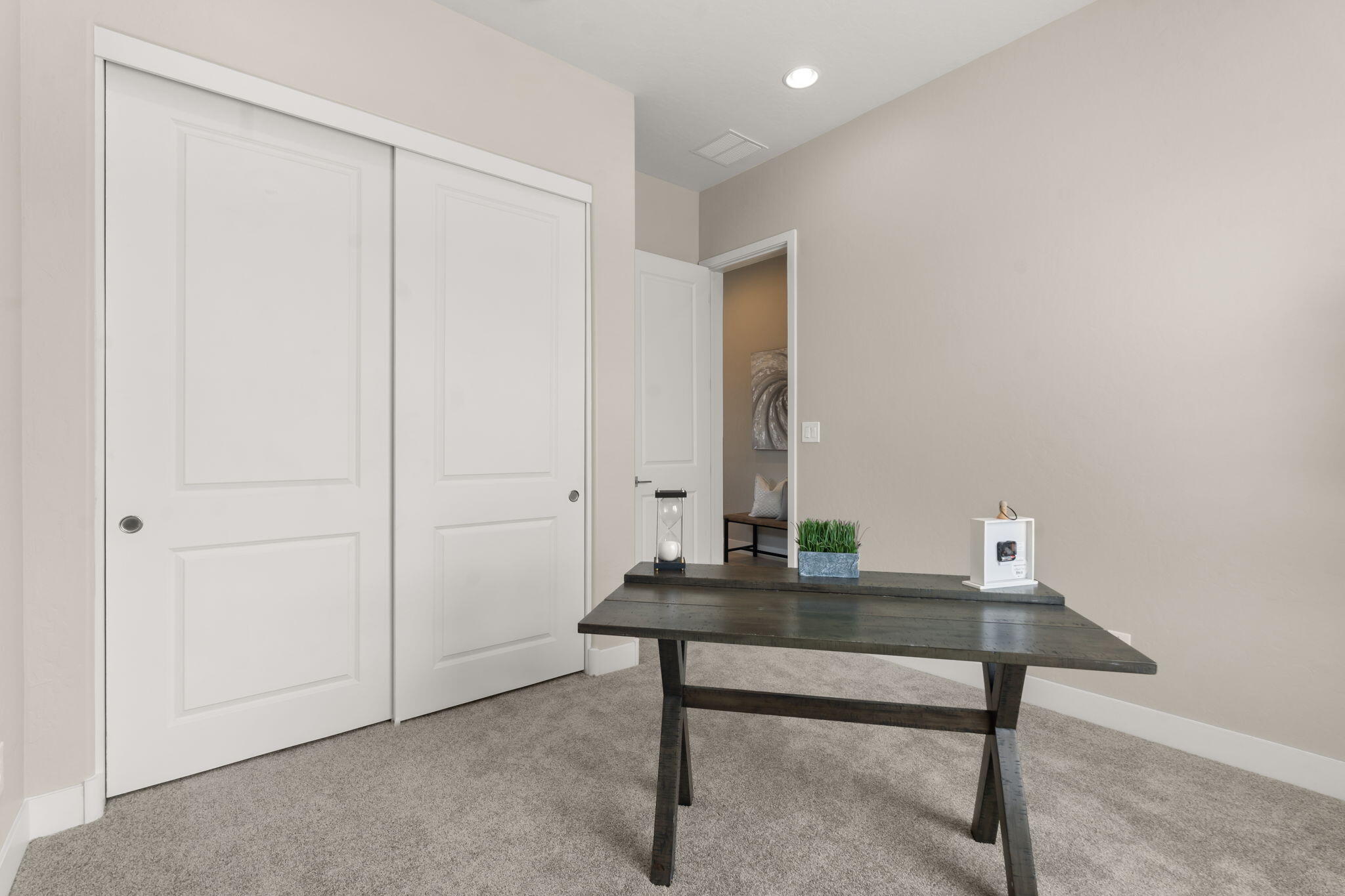 4421 George Loop NE