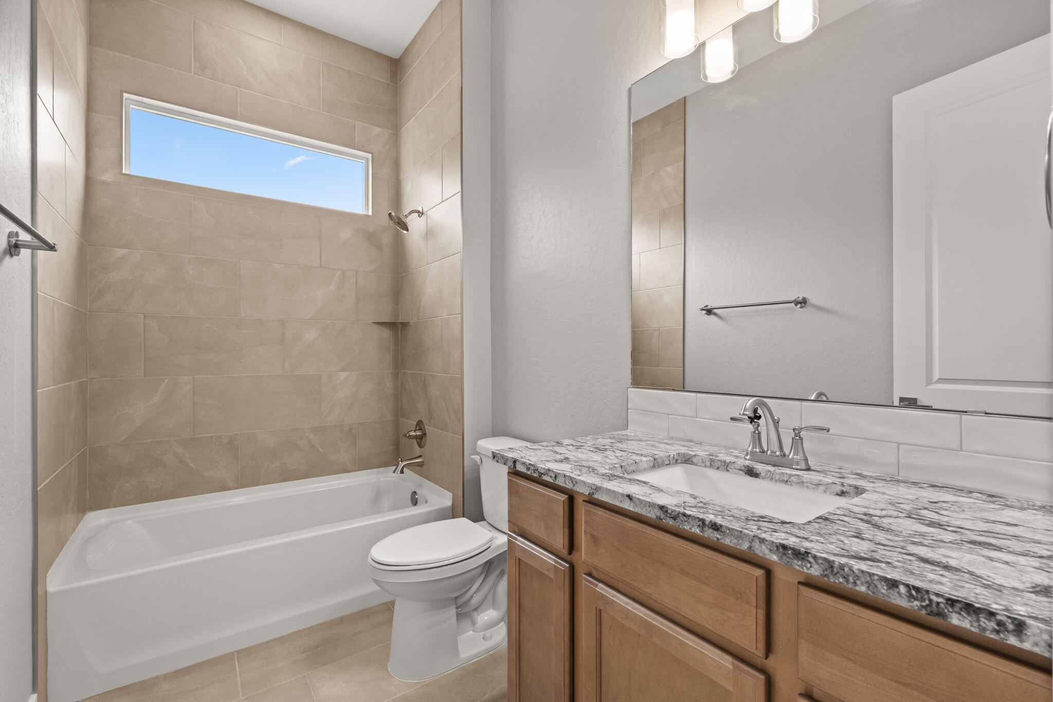 4421 George Loop NE