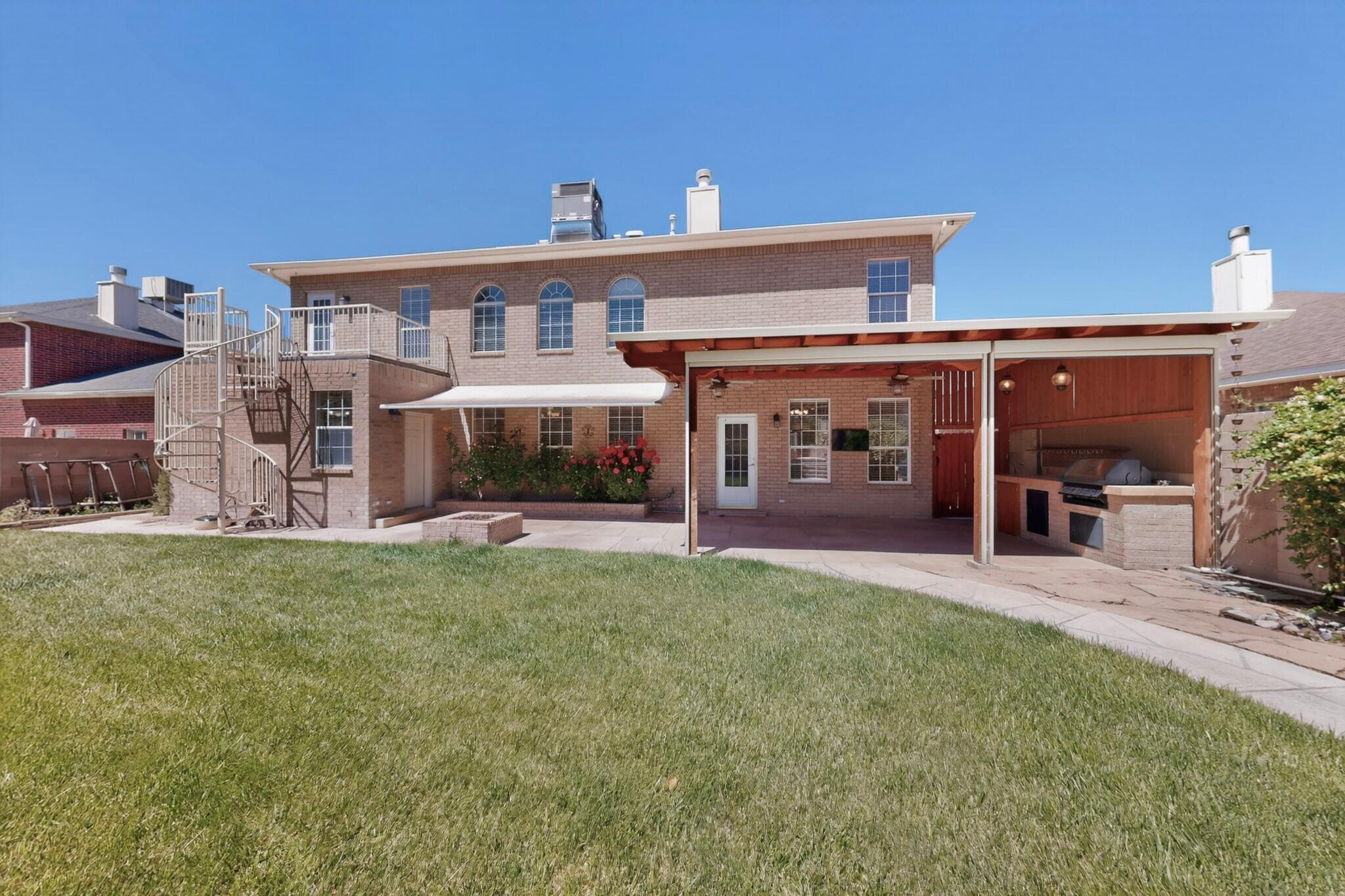 7308 Wadi Musa Drive NE