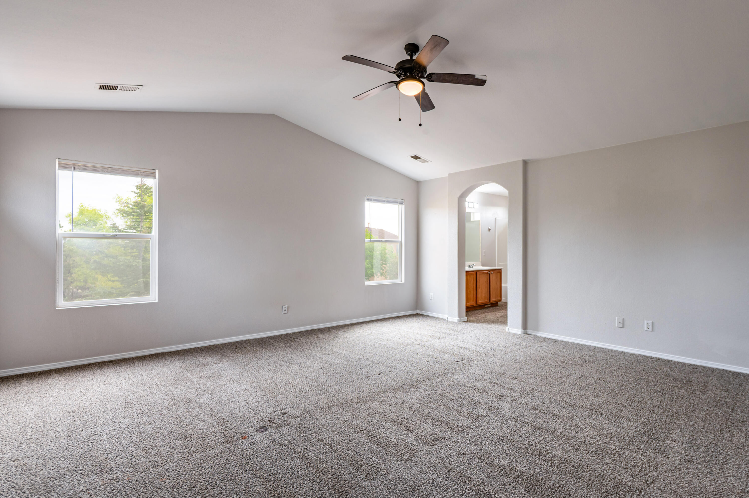 7801 Chaco Mesa Loop NW