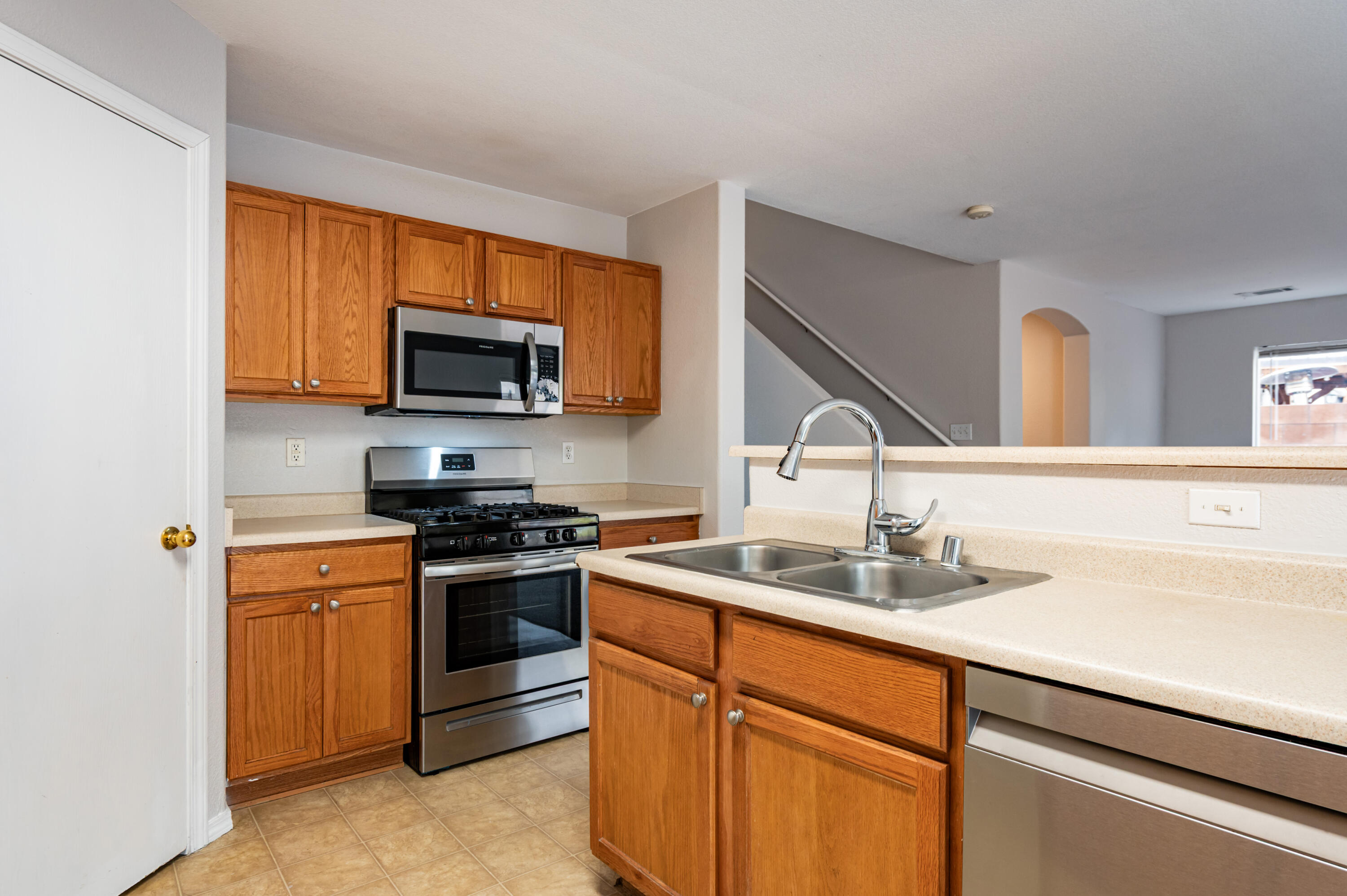 7801 Chaco Mesa Loop NW
