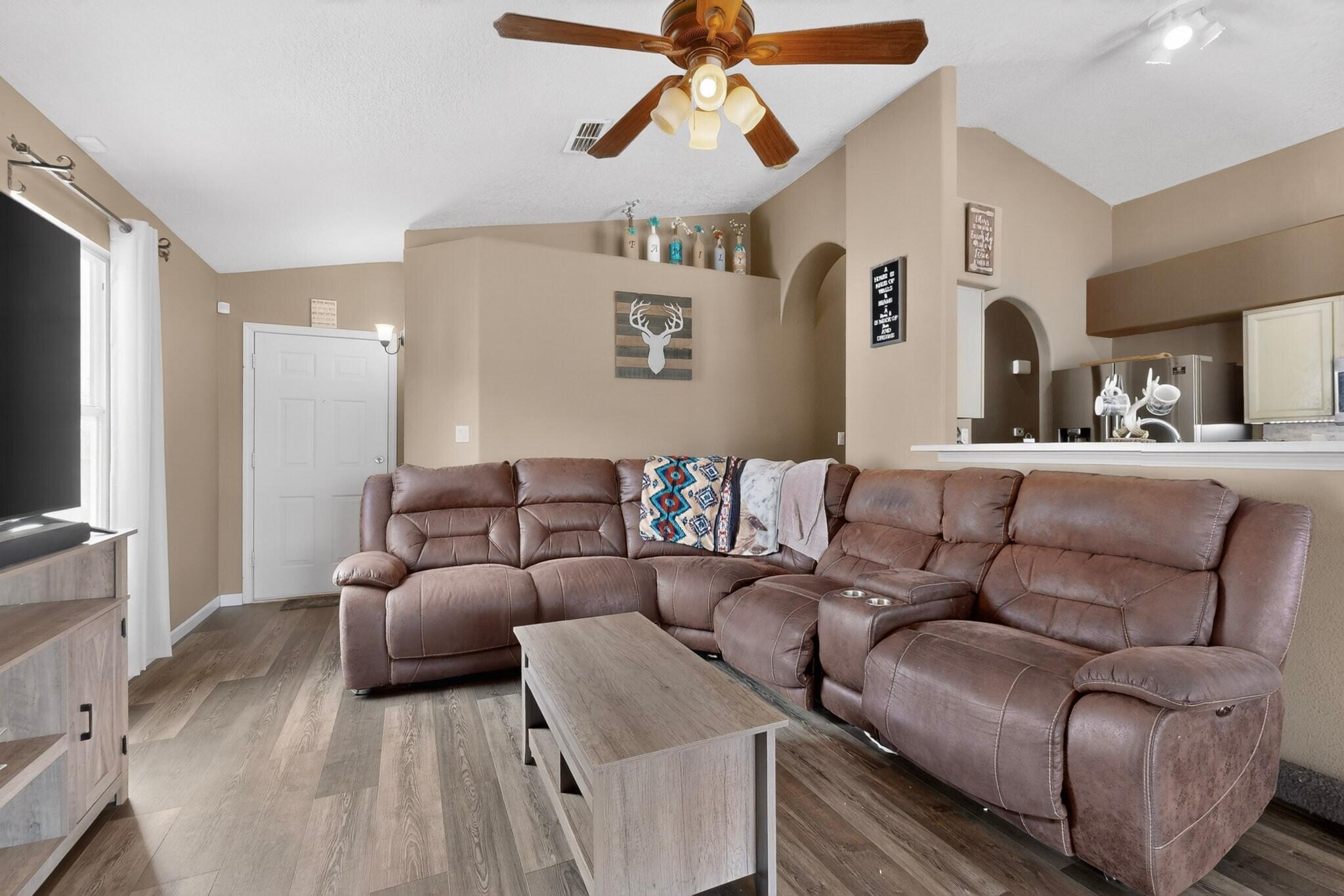 27 Violeta Place