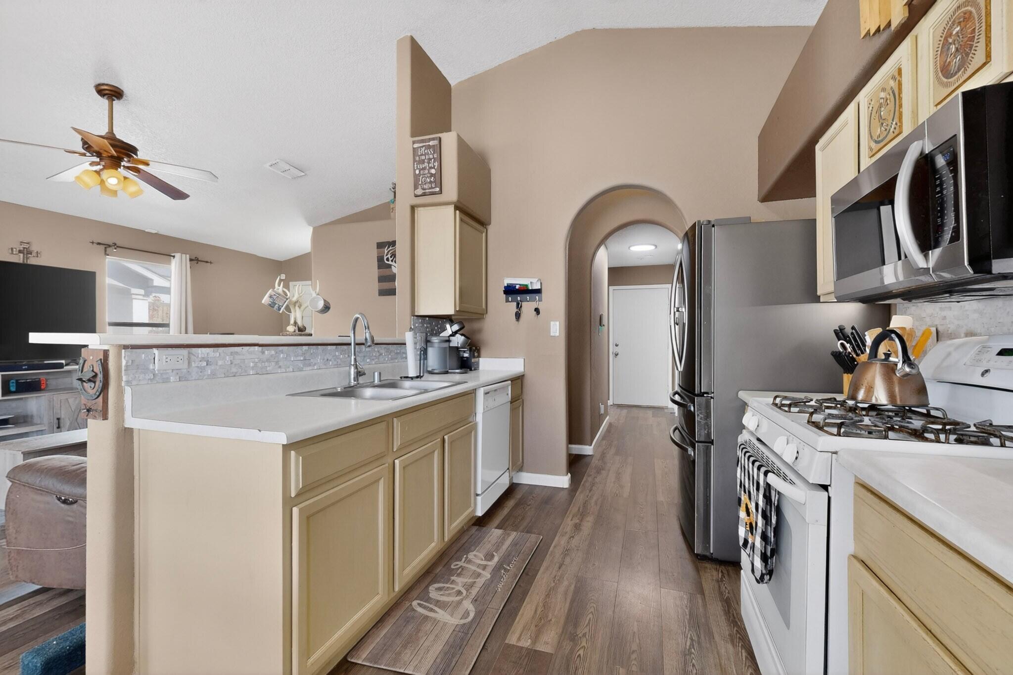 27 Violeta Place