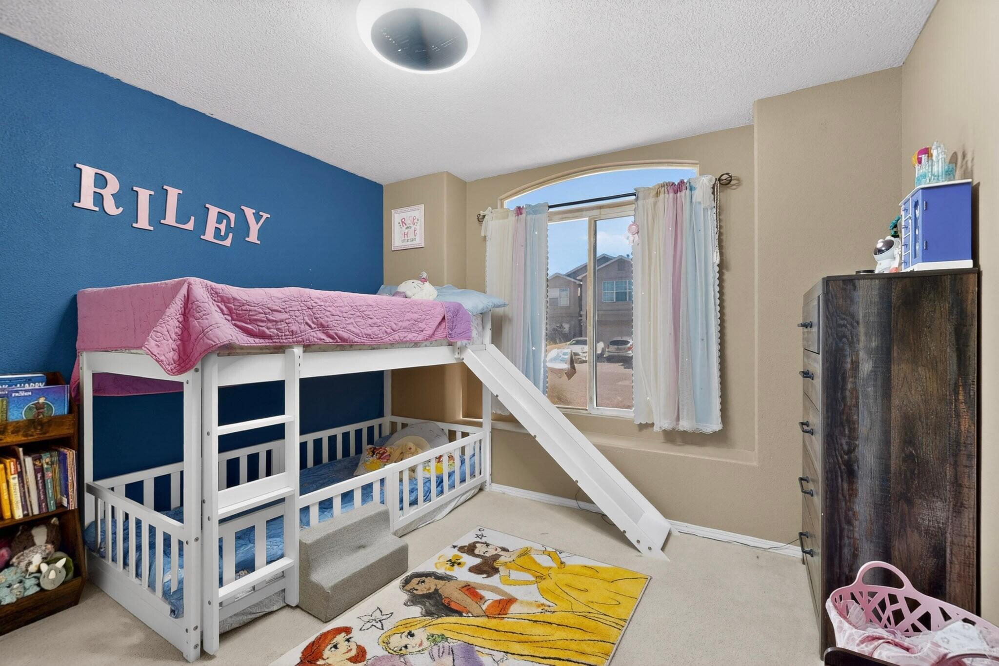 27 Violeta Place