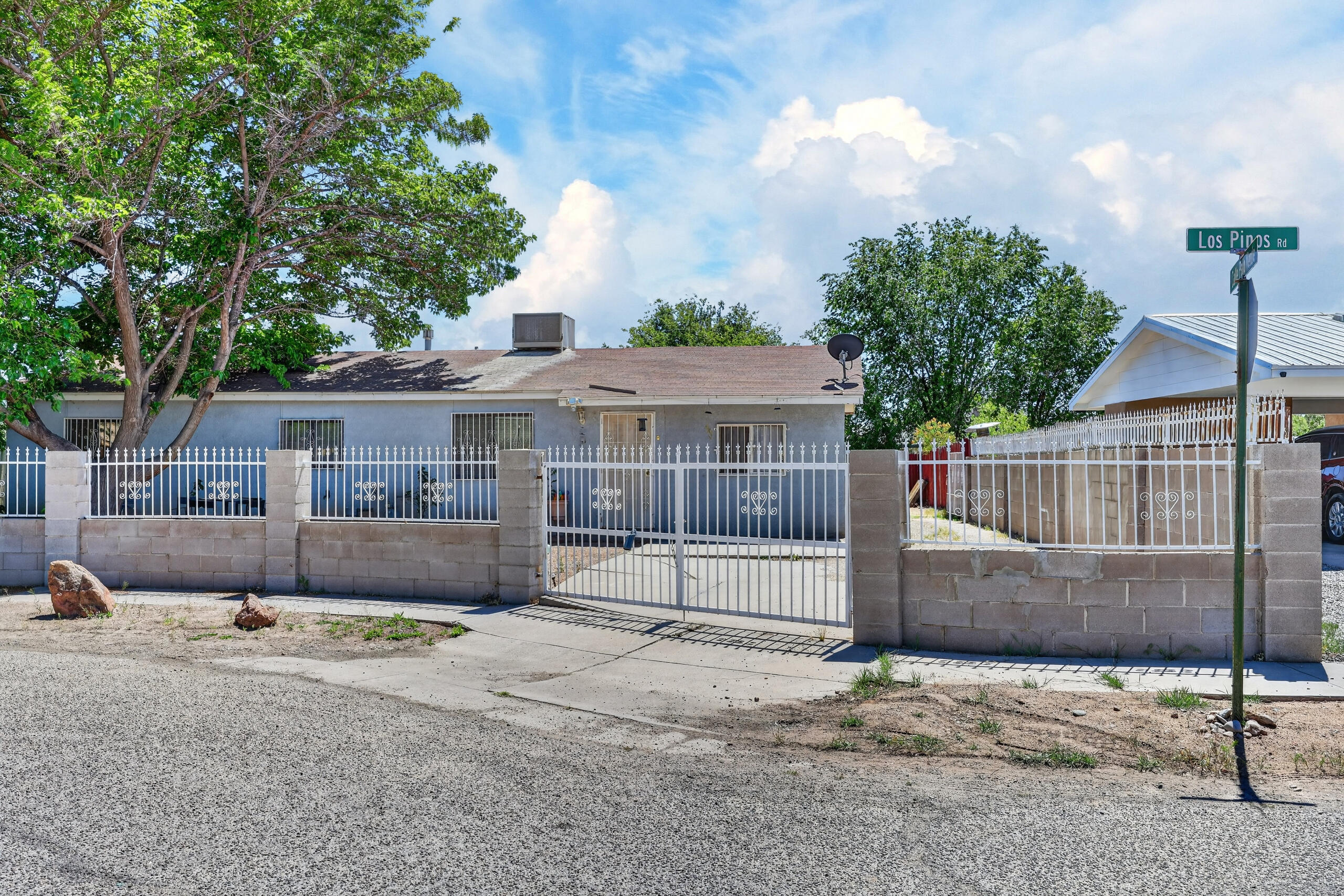 307 Los Pinos Road