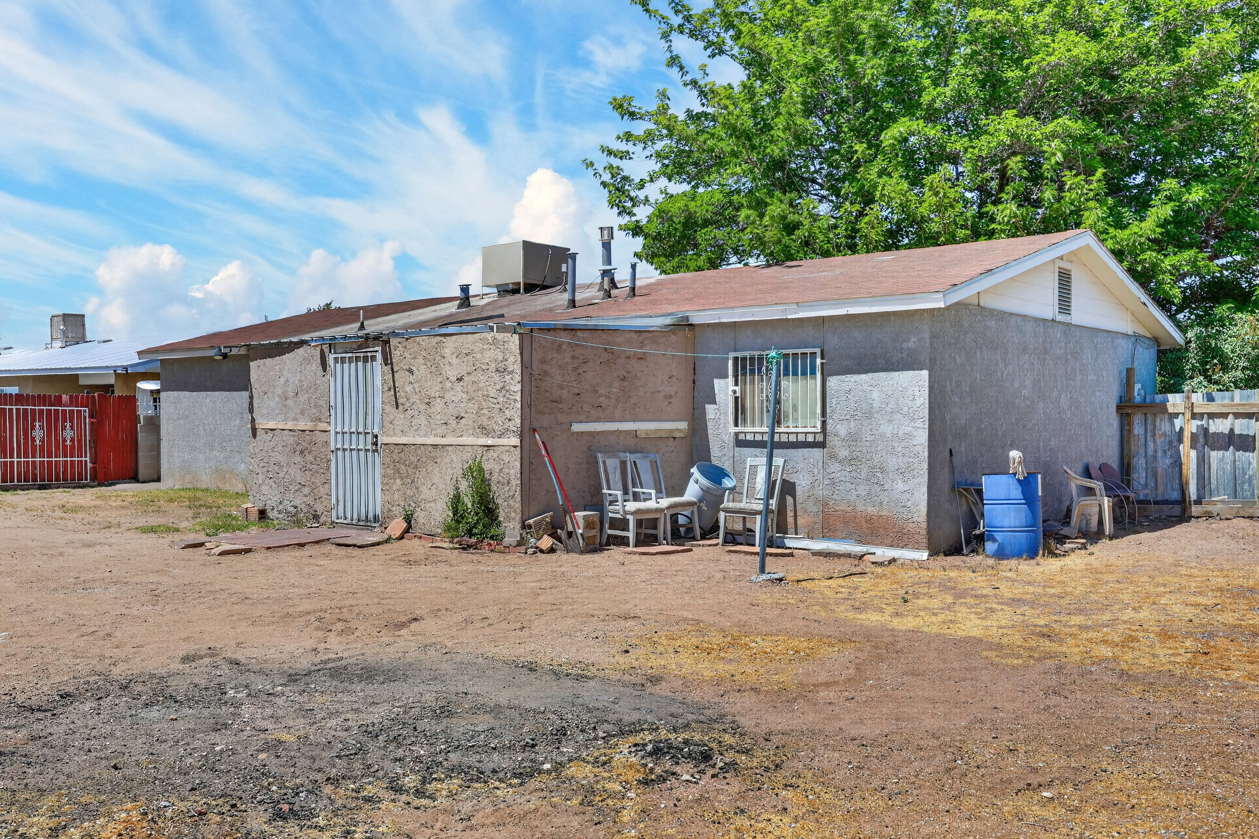 307 Los Pinos Road