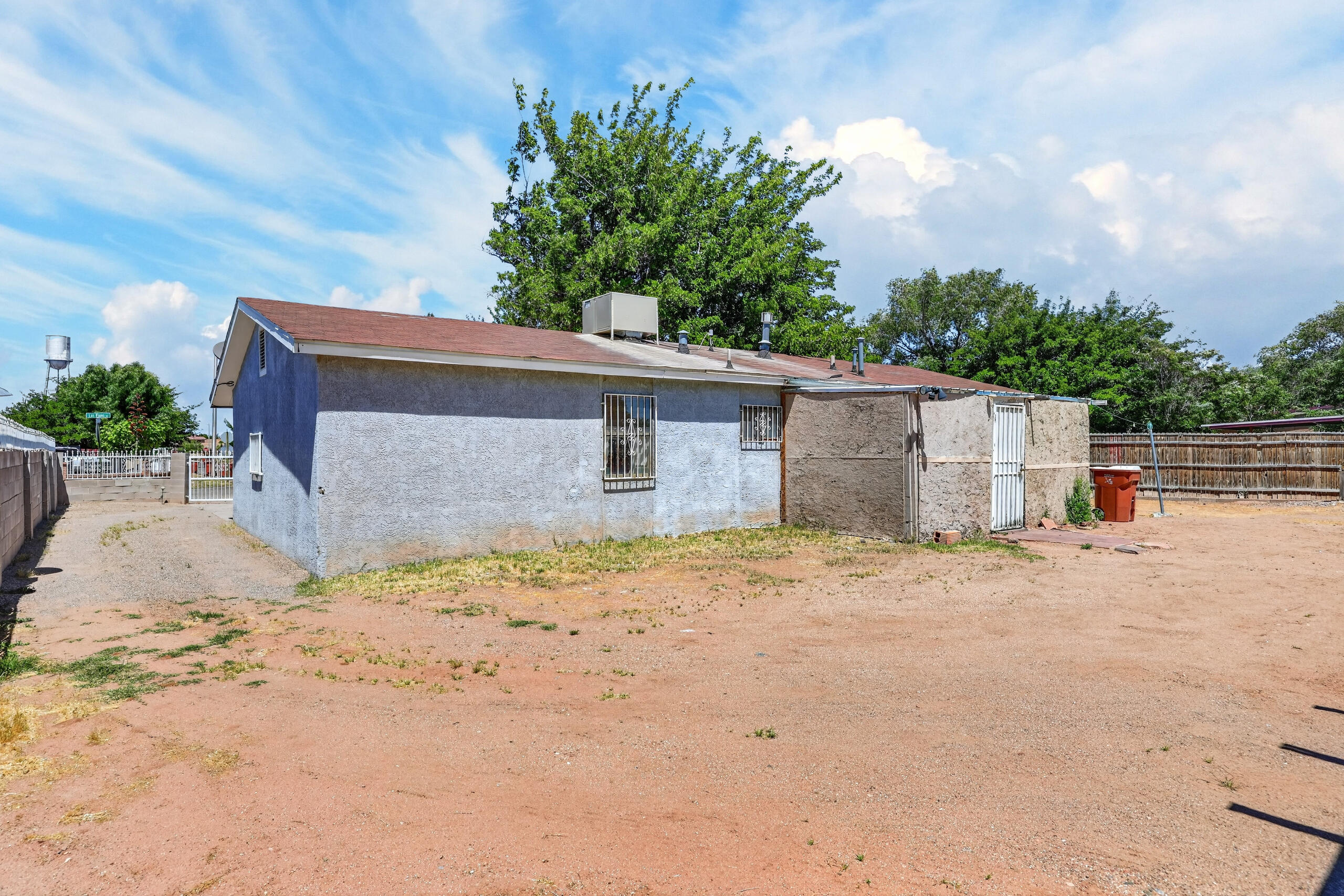 307 Los Pinos Road