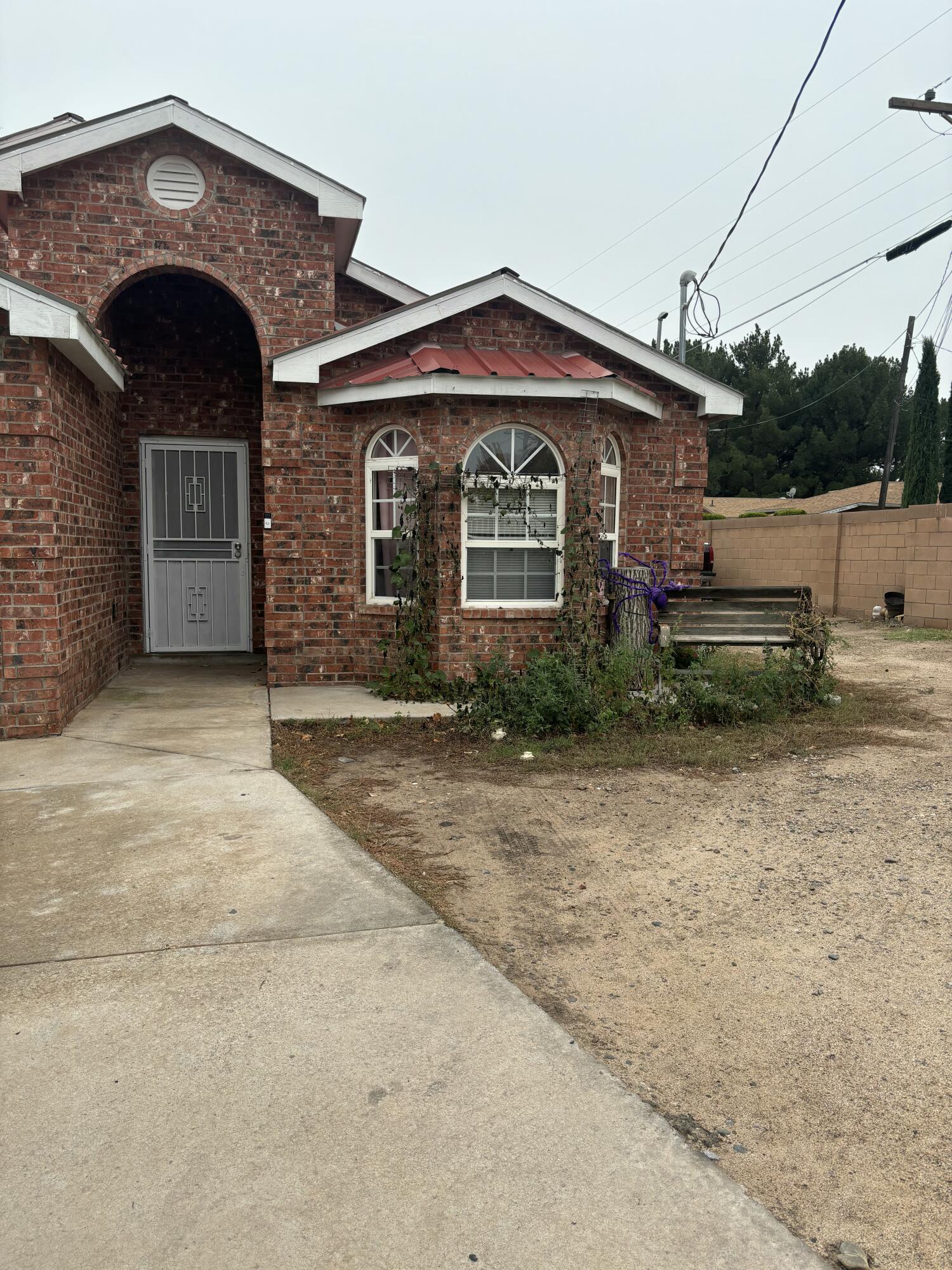3424 Herrera Road NW