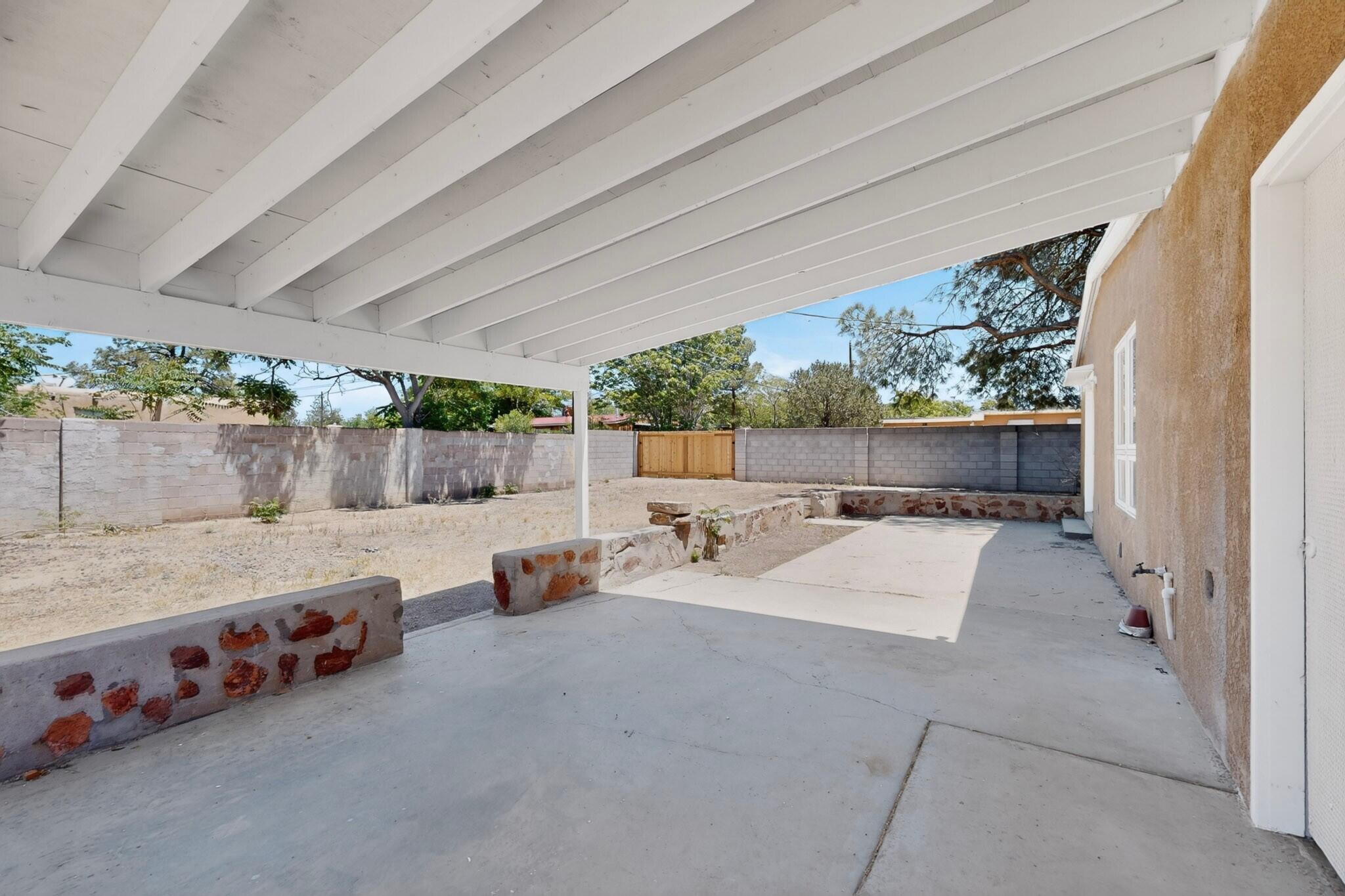 4717 Palo Duro Avenue NE