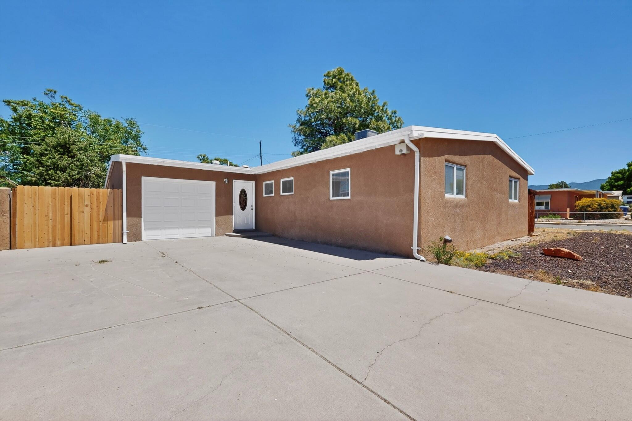 4717 Palo Duro Avenue NE