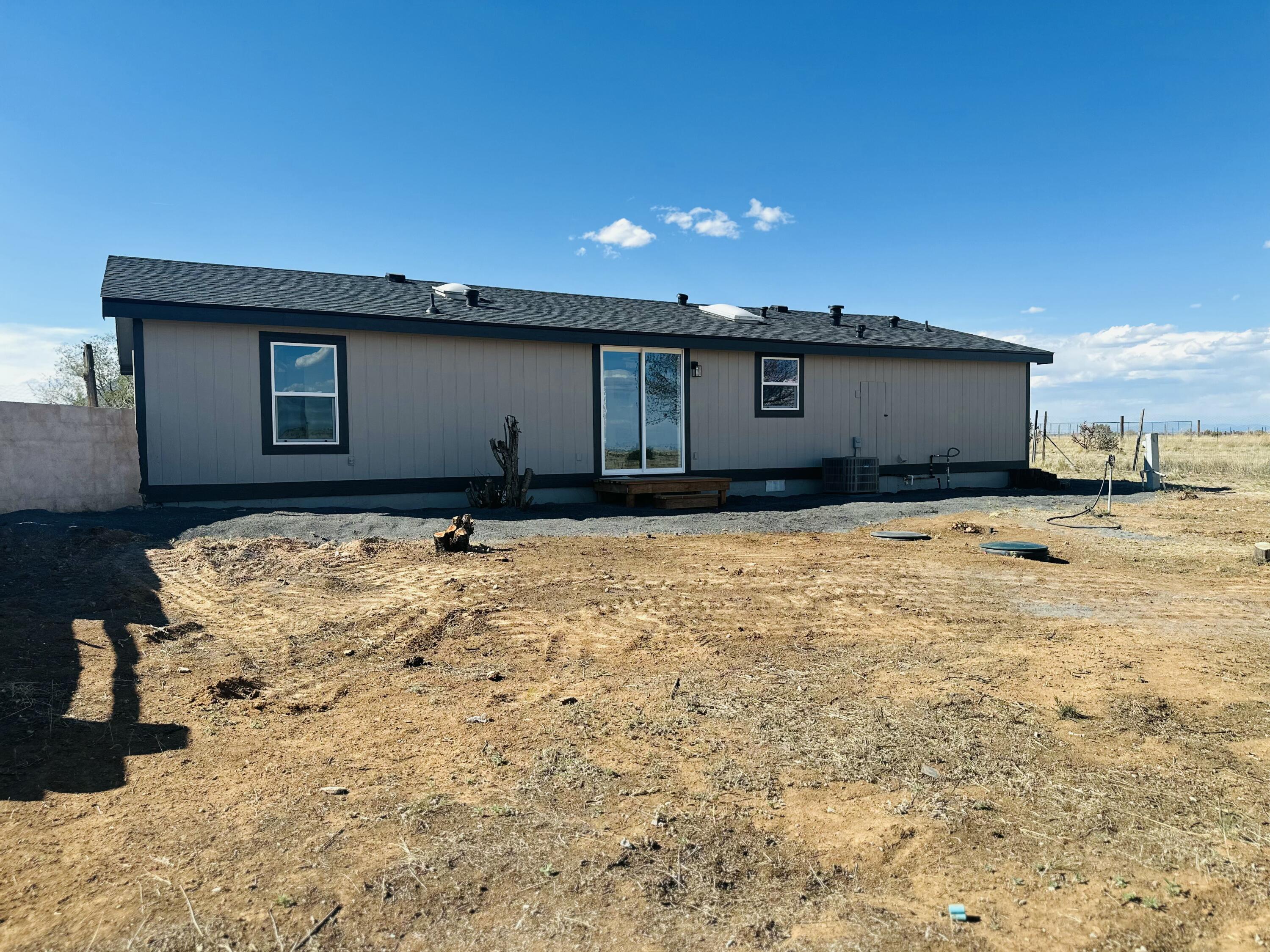 40 Hawks Road
