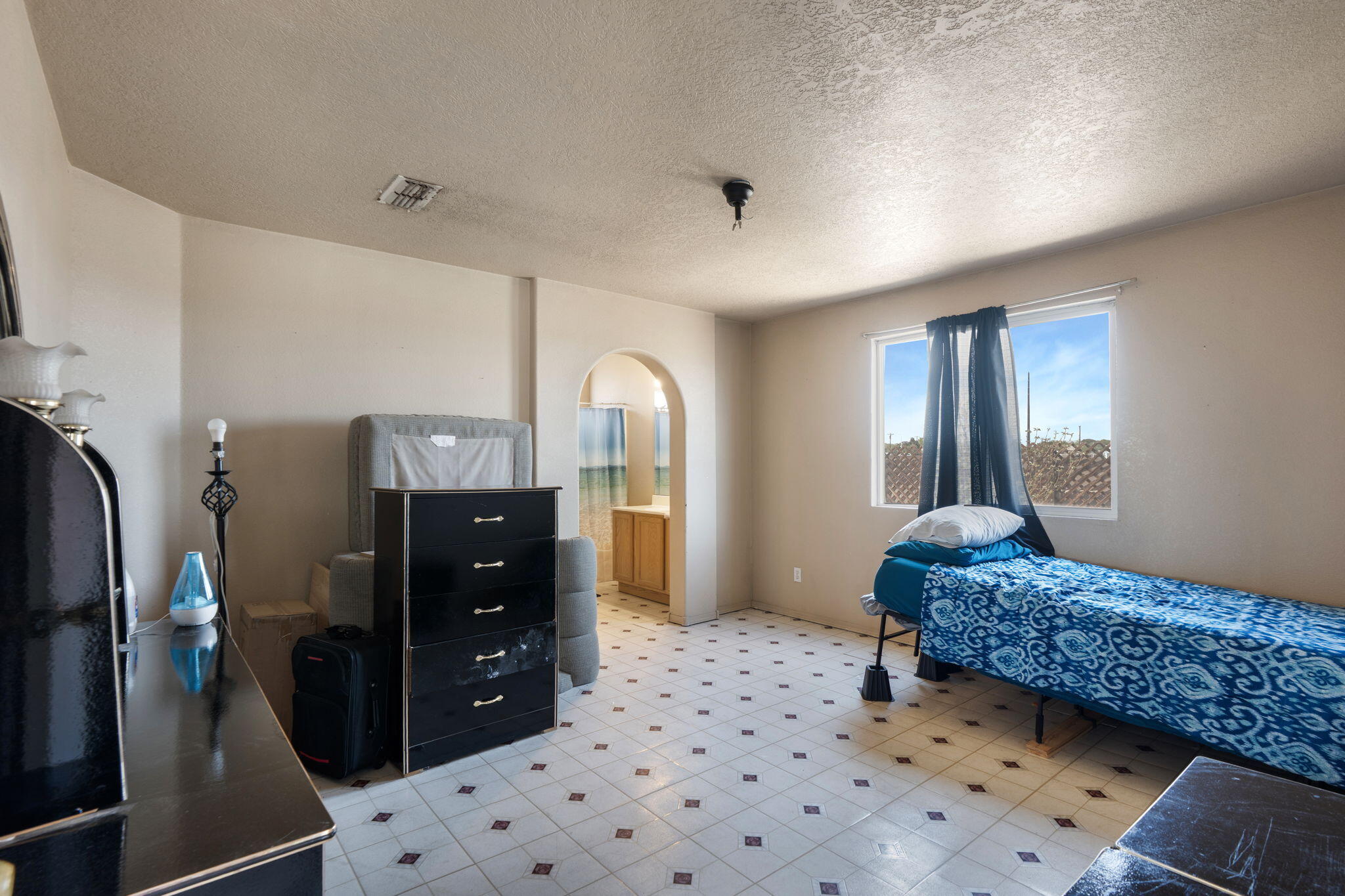 8901 Via Del Oro SW