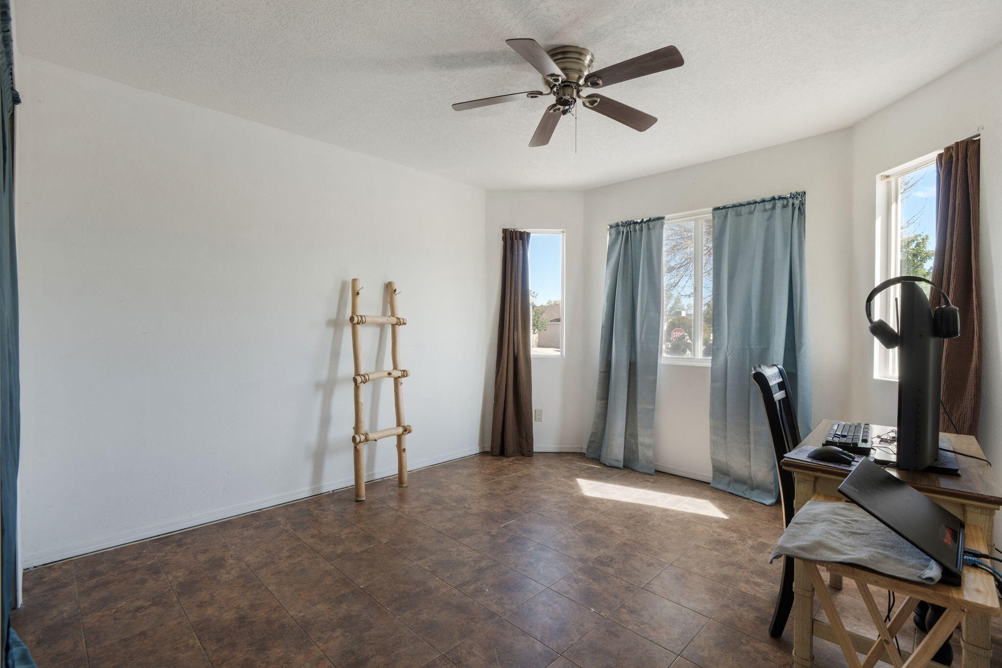 8901 Via Del Oro SW